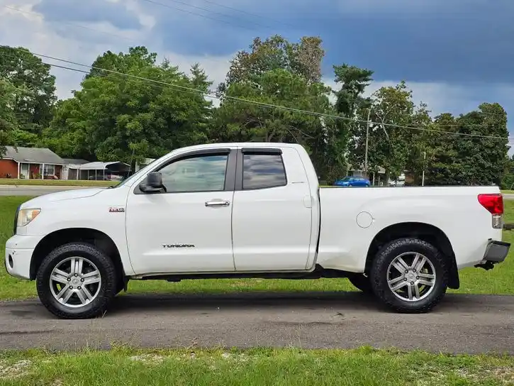 2013-toyota-tundra-limited-for-sale-09