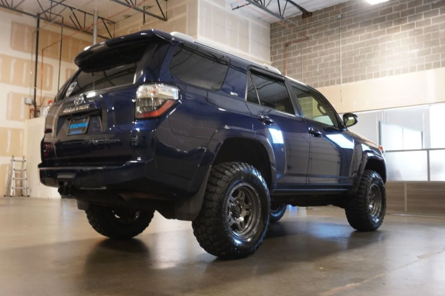 2014-toyota-4runner-sr5-premium-05