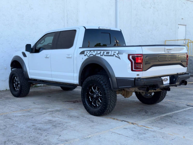 2018-ford-f-150-raptor-4x4-4dr-supercrew-5-5-ft-sb-for-sale-03