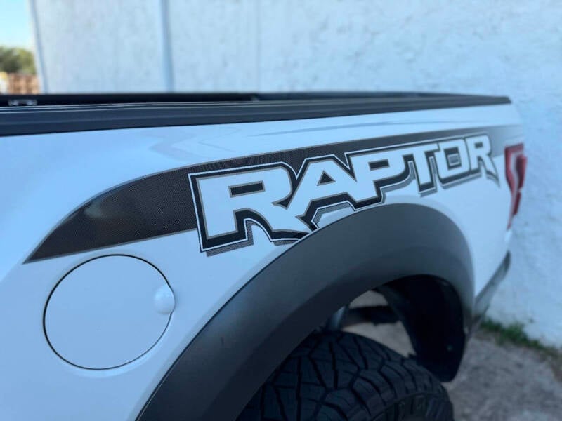 2018-ford-f-150-raptor-4x4-4dr-supercrew-5-5-ft-sb-for-sale-22