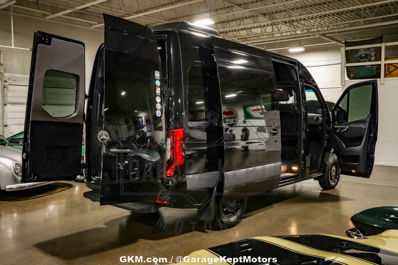 2021-mercedes-benz-sprinter (1)