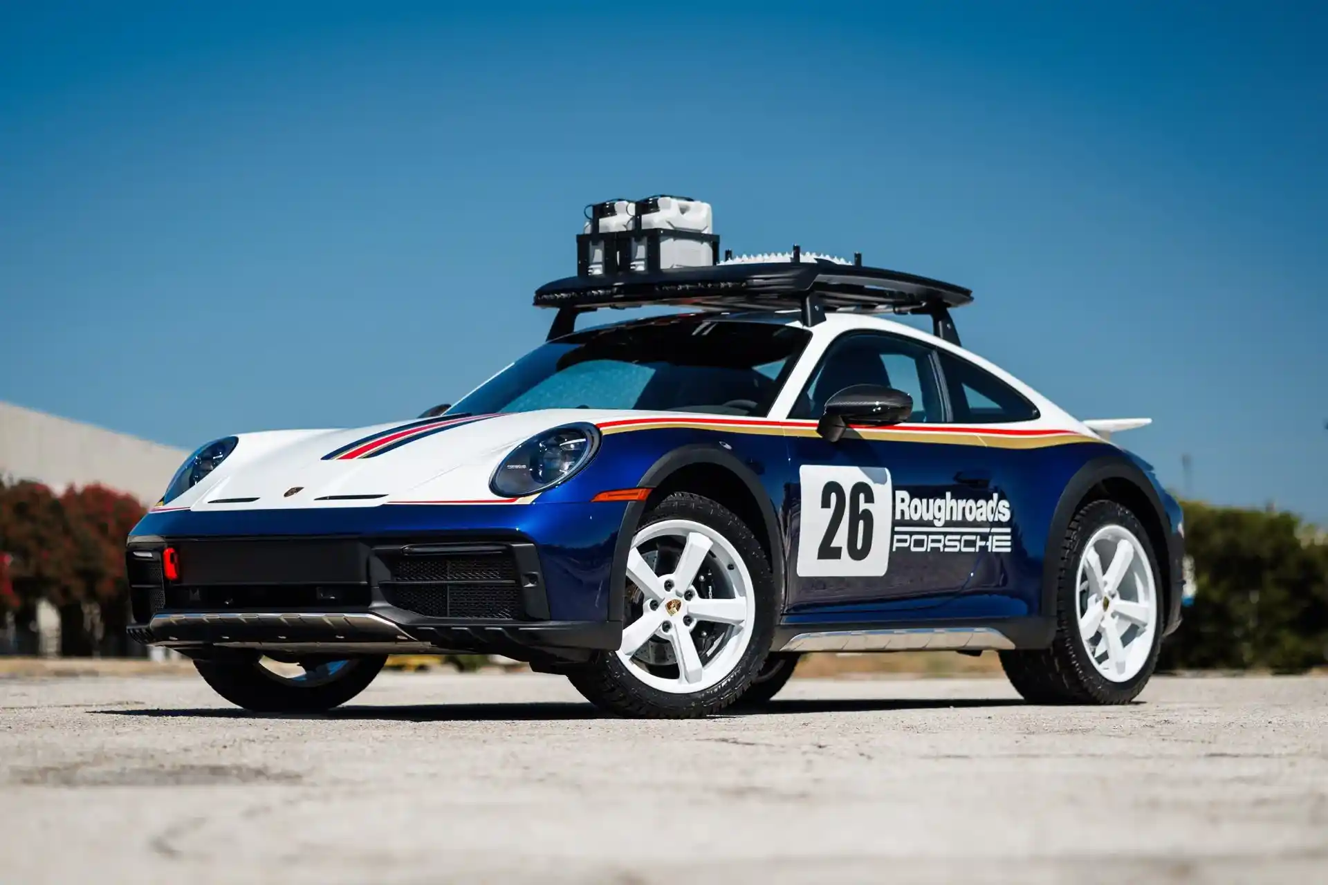 2024-porsche-911-dakar-rallye-edition-for-sale-01