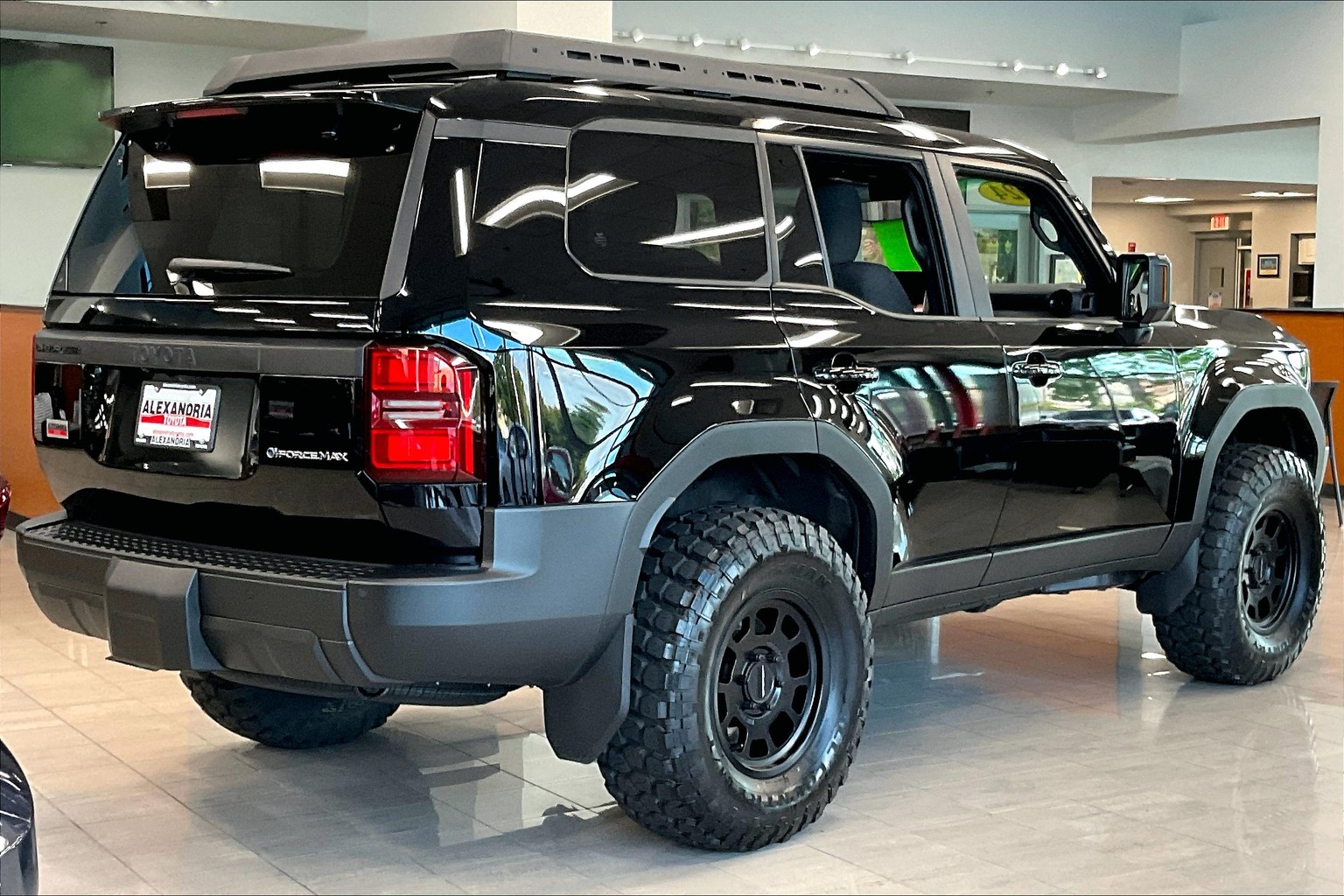 2024-toyota-land-cruiser-10