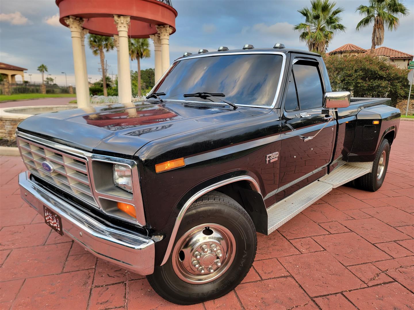 86FordF350XL-_61k-for-sale-01