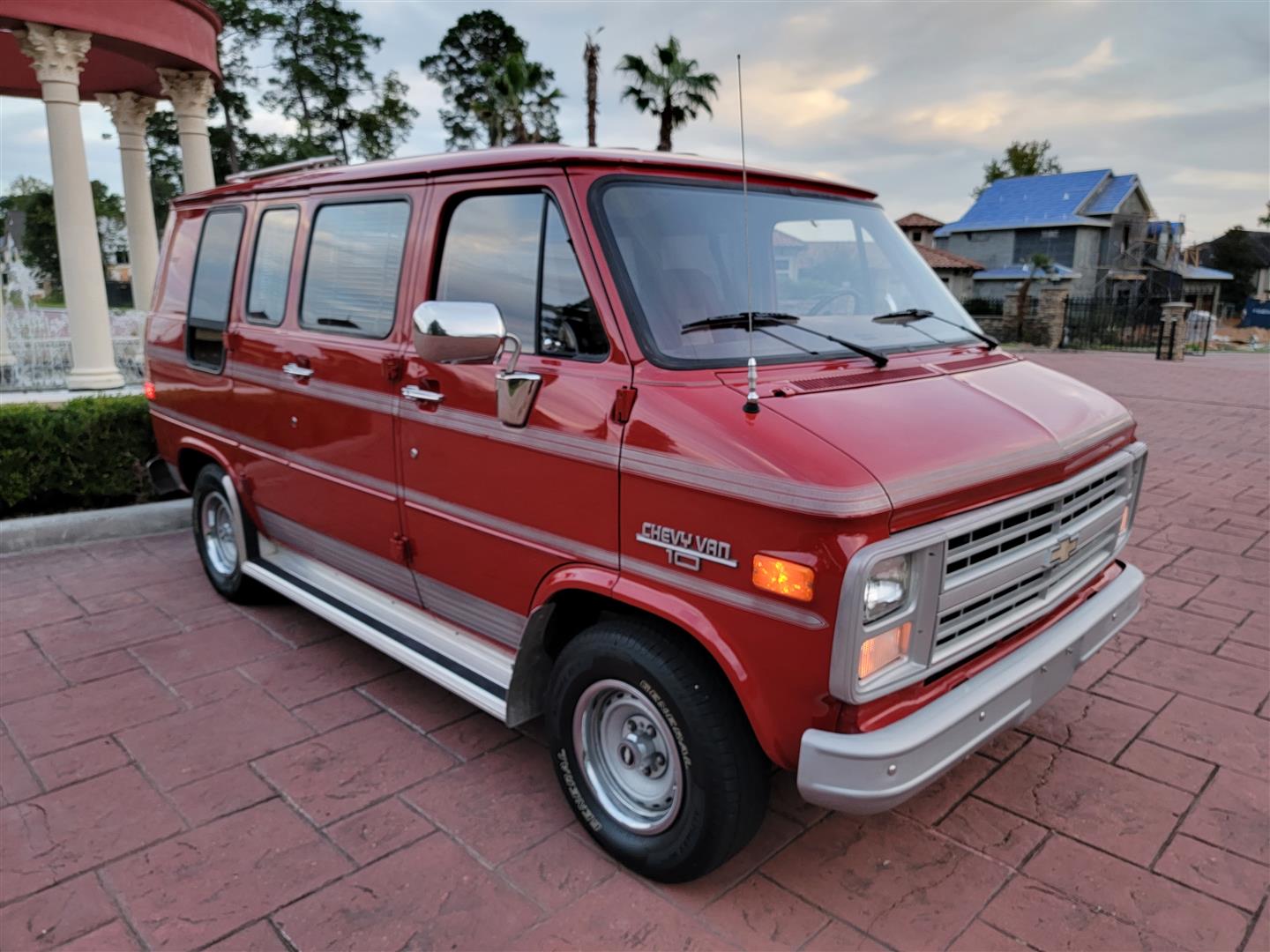 88ChevyG10Van_for-sale-02