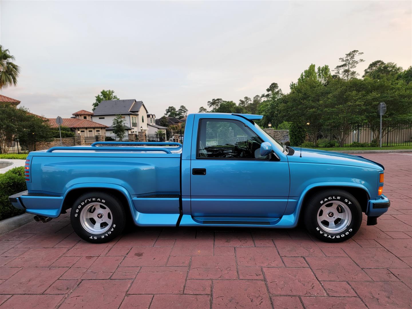 93ChevyMarkIII_16k_for-sale-06