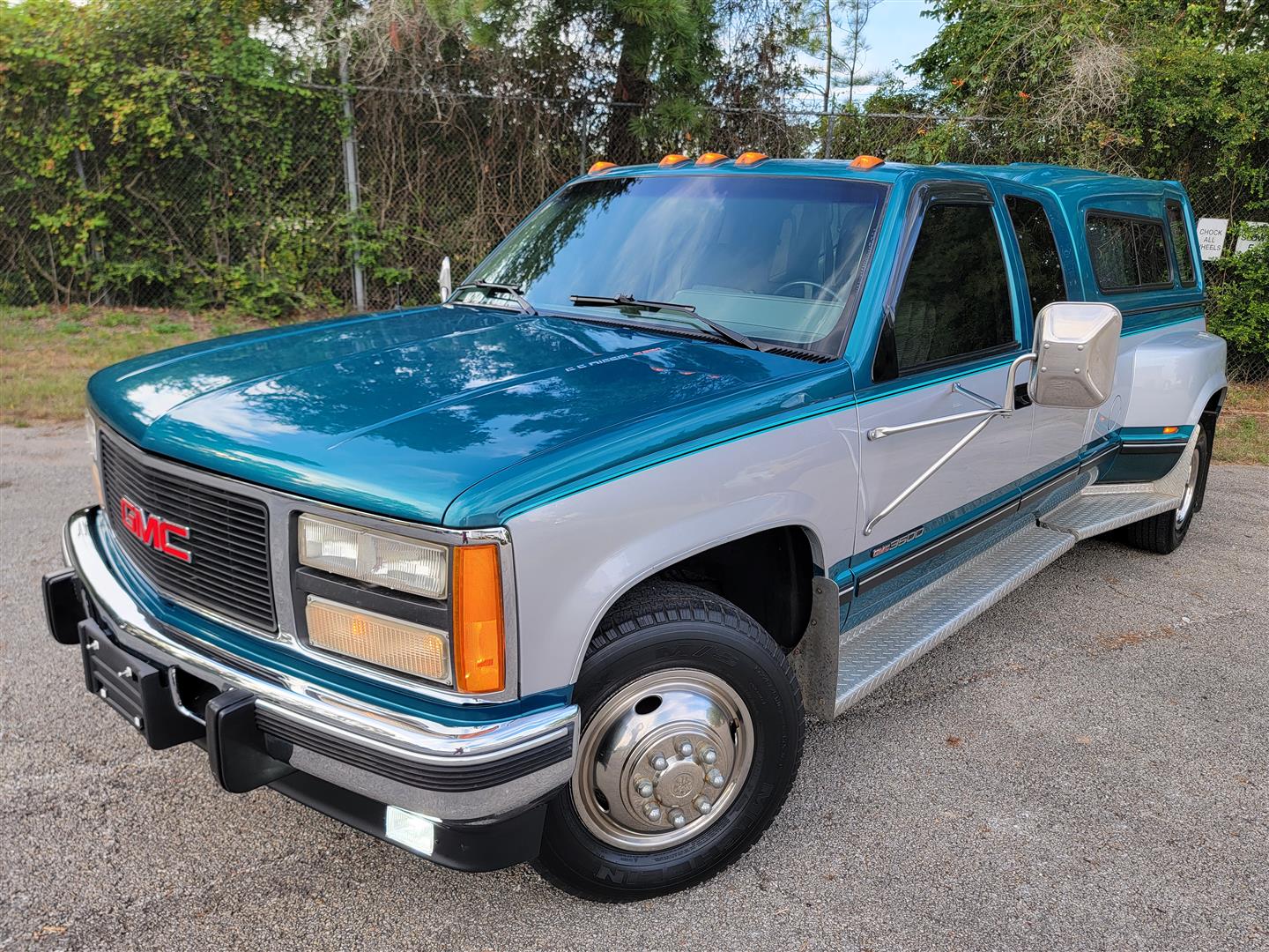 93GMCc3500dually_91k_for-sale-01