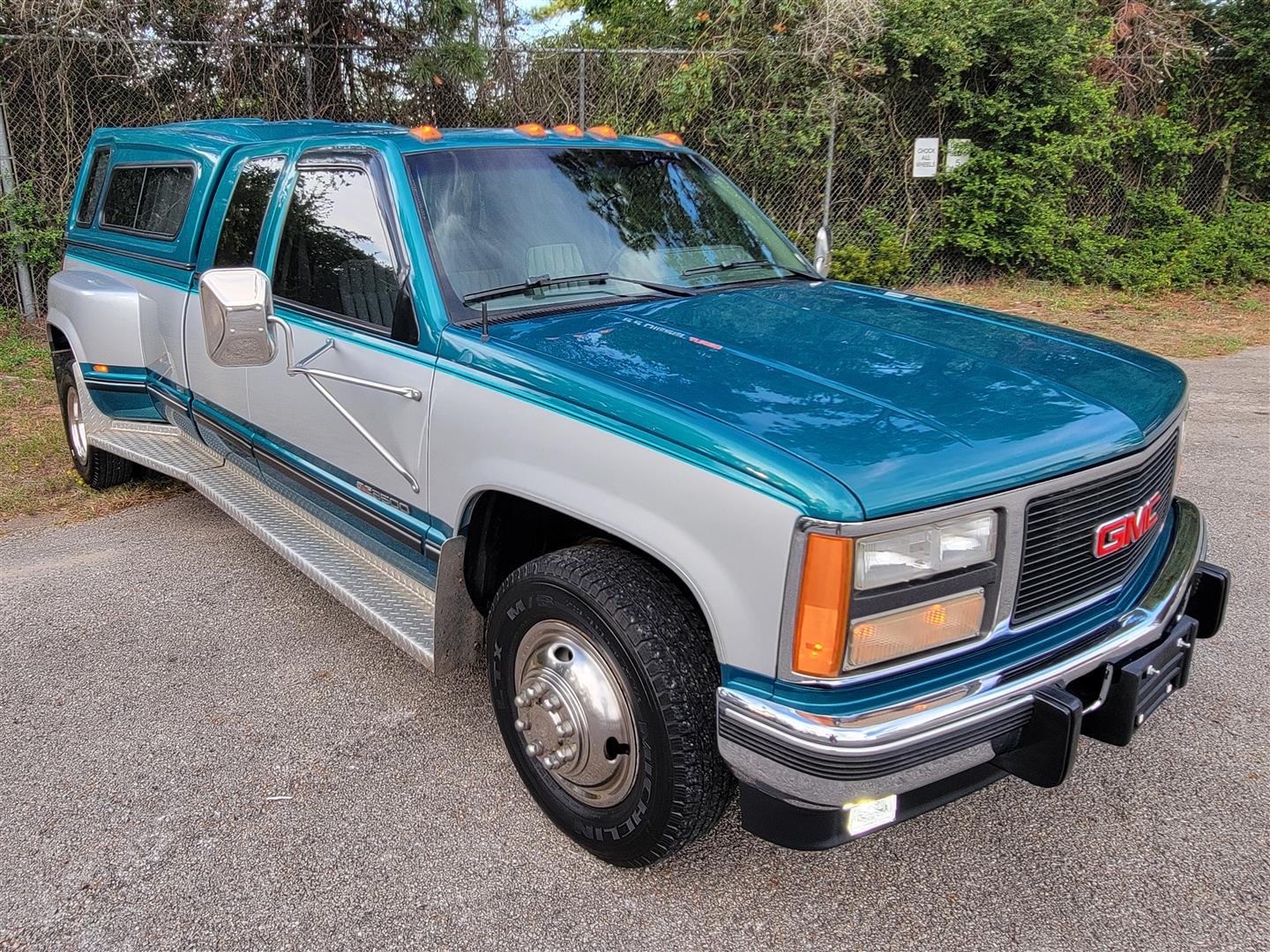 93GMCc3500dually_91k_for-sale-03