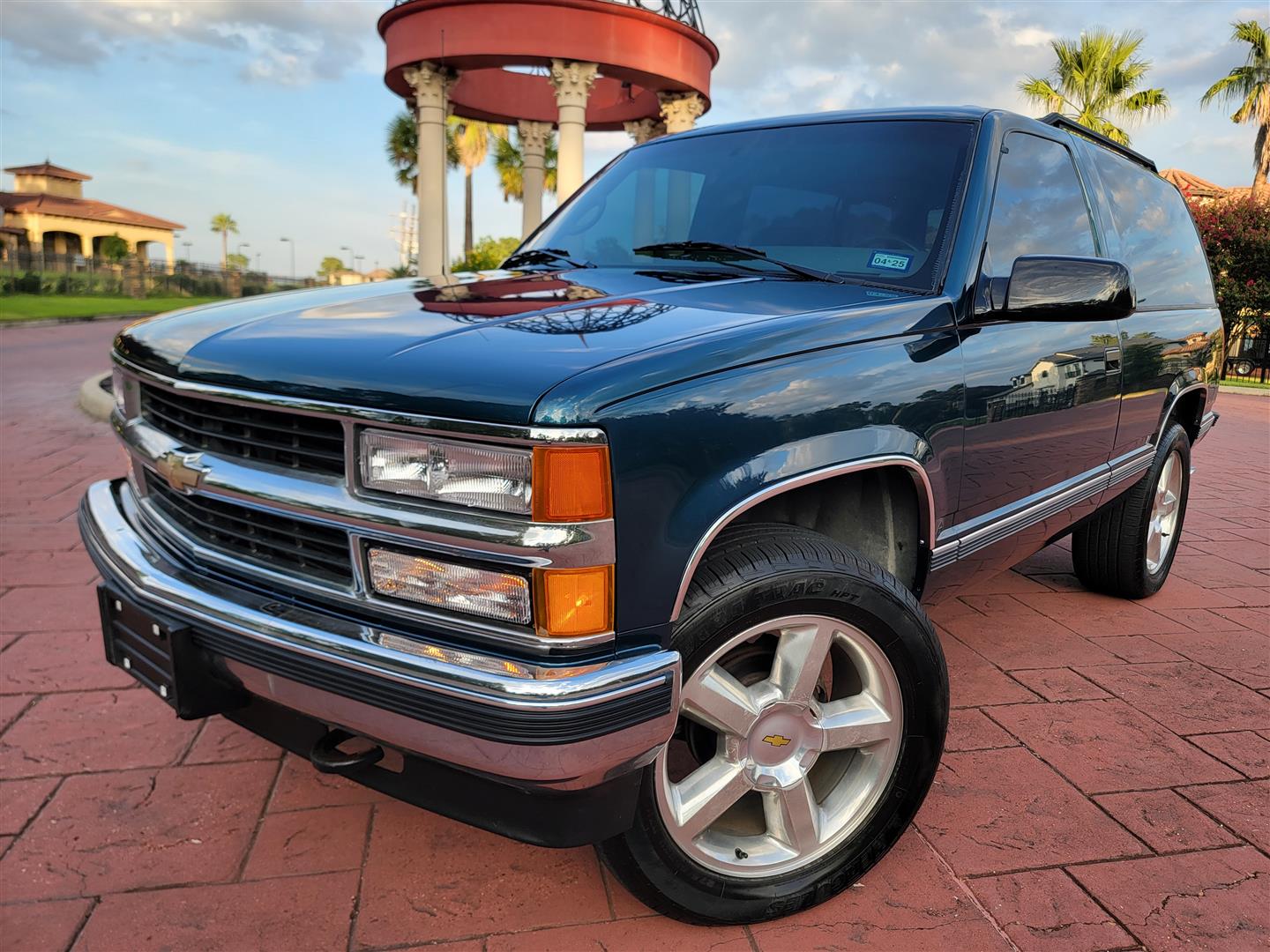 95ChevyTahoeLS_01