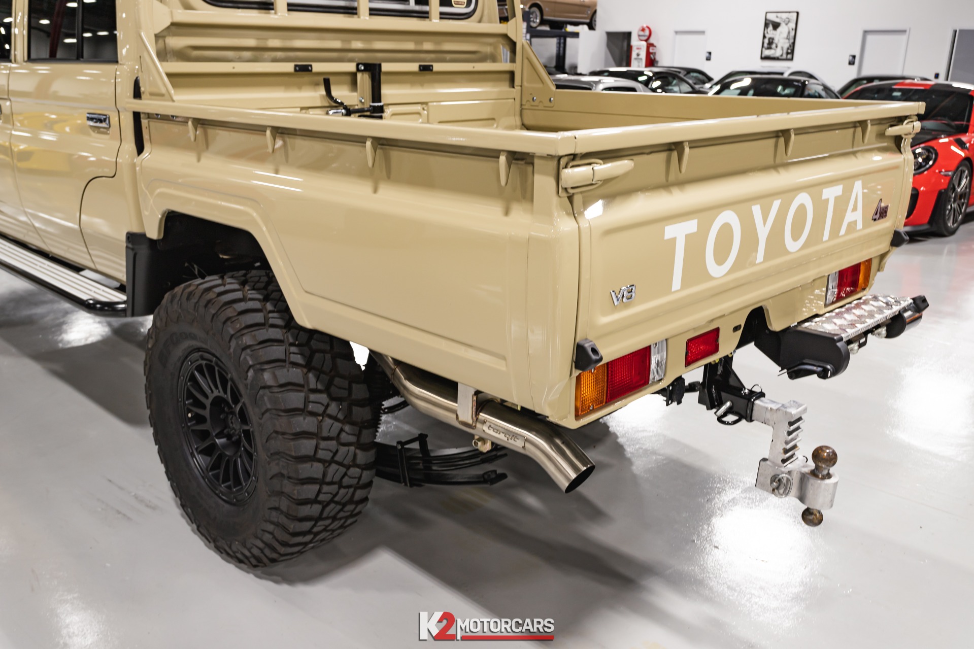 Used-2021-Toyota-Land-Cruiser-79-Series-Double-Cab-for-sale-11