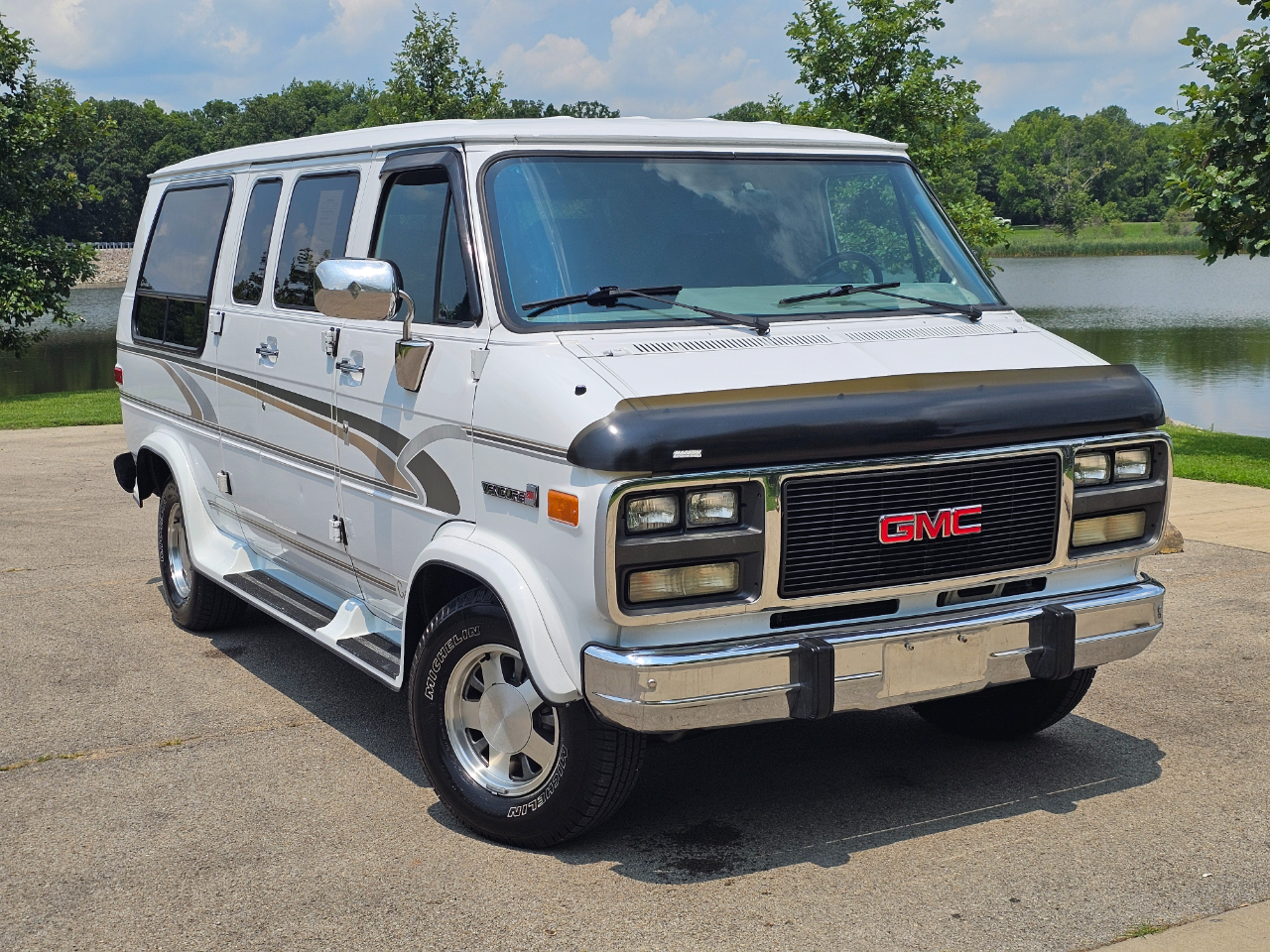 gmc-vandura-for-sale-01