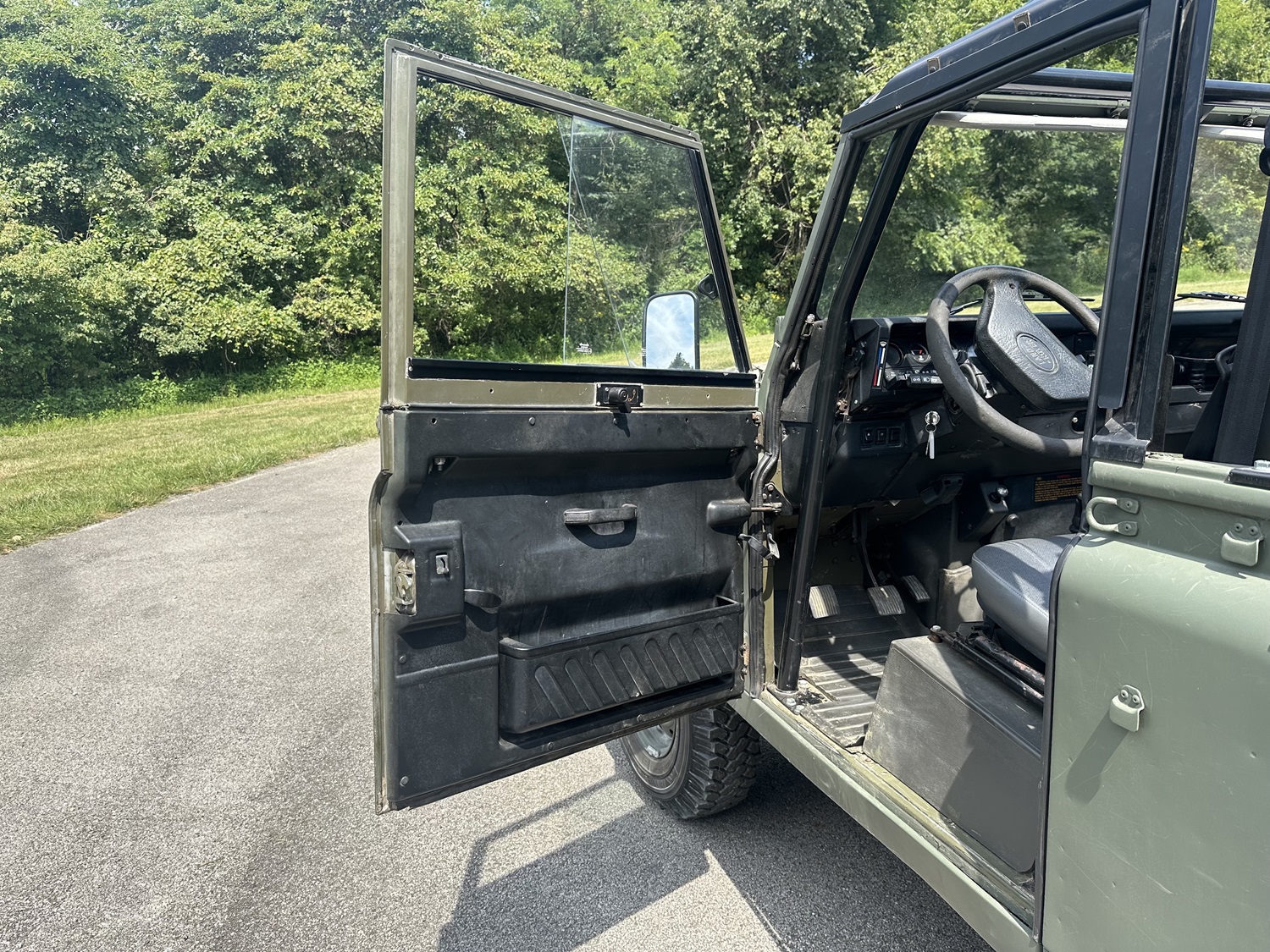 land-rover-defender-90-wolf-for-sale-16