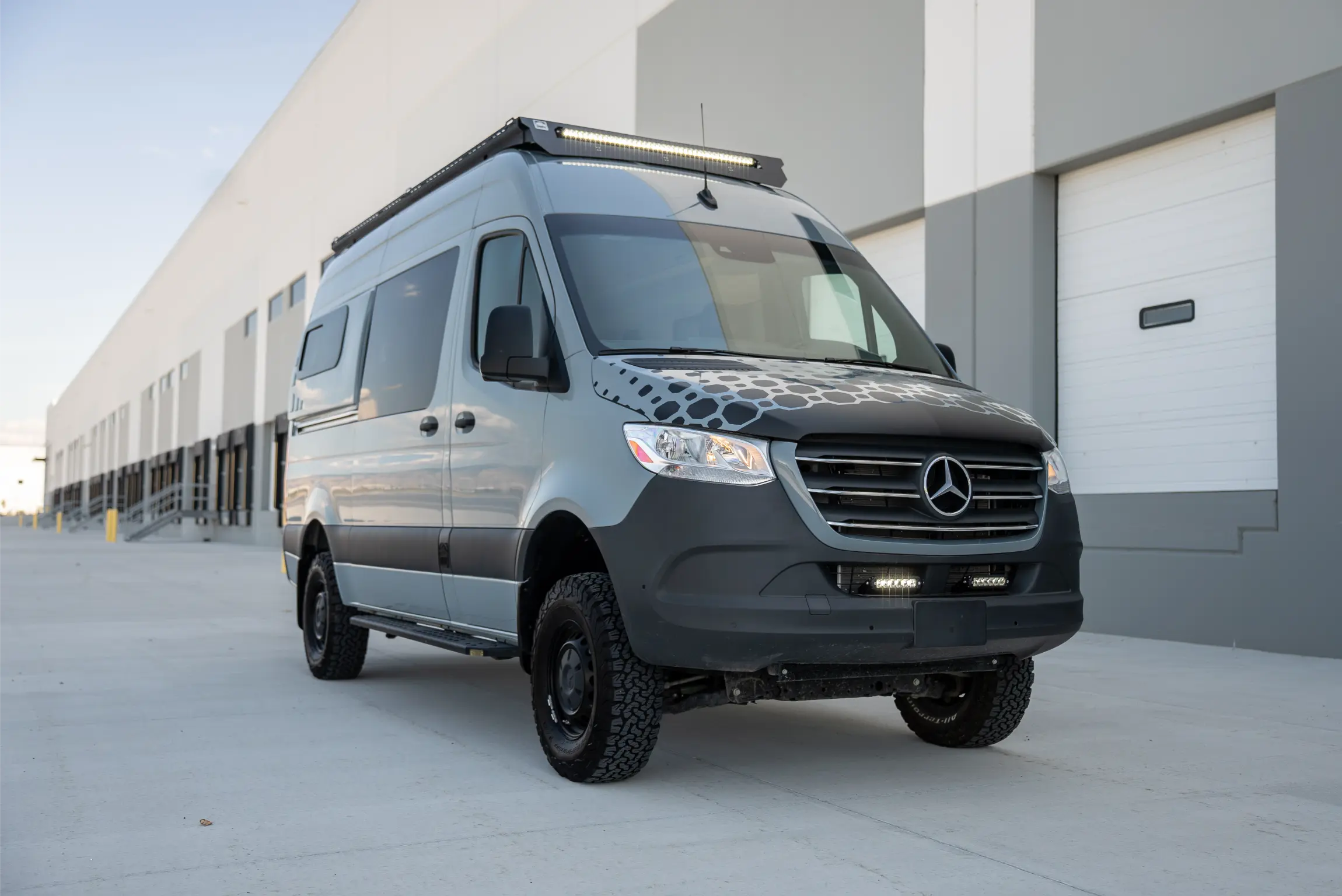 new-2024-mercedes-benz-sprinter-144-ohv-van-for-sale-01