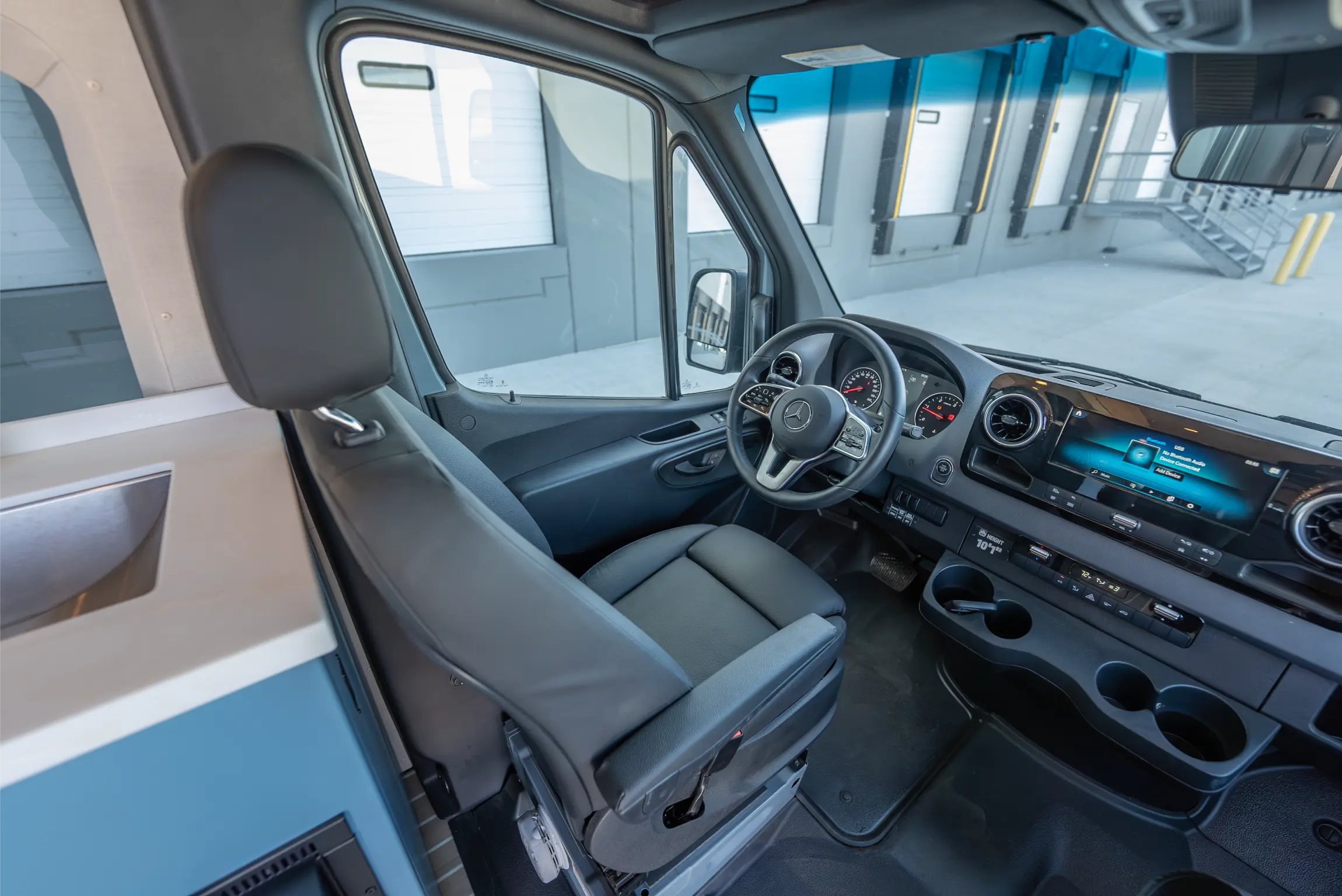 new-2024-mercedes-benz-sprinter-144-ohv-van-for-sale-09