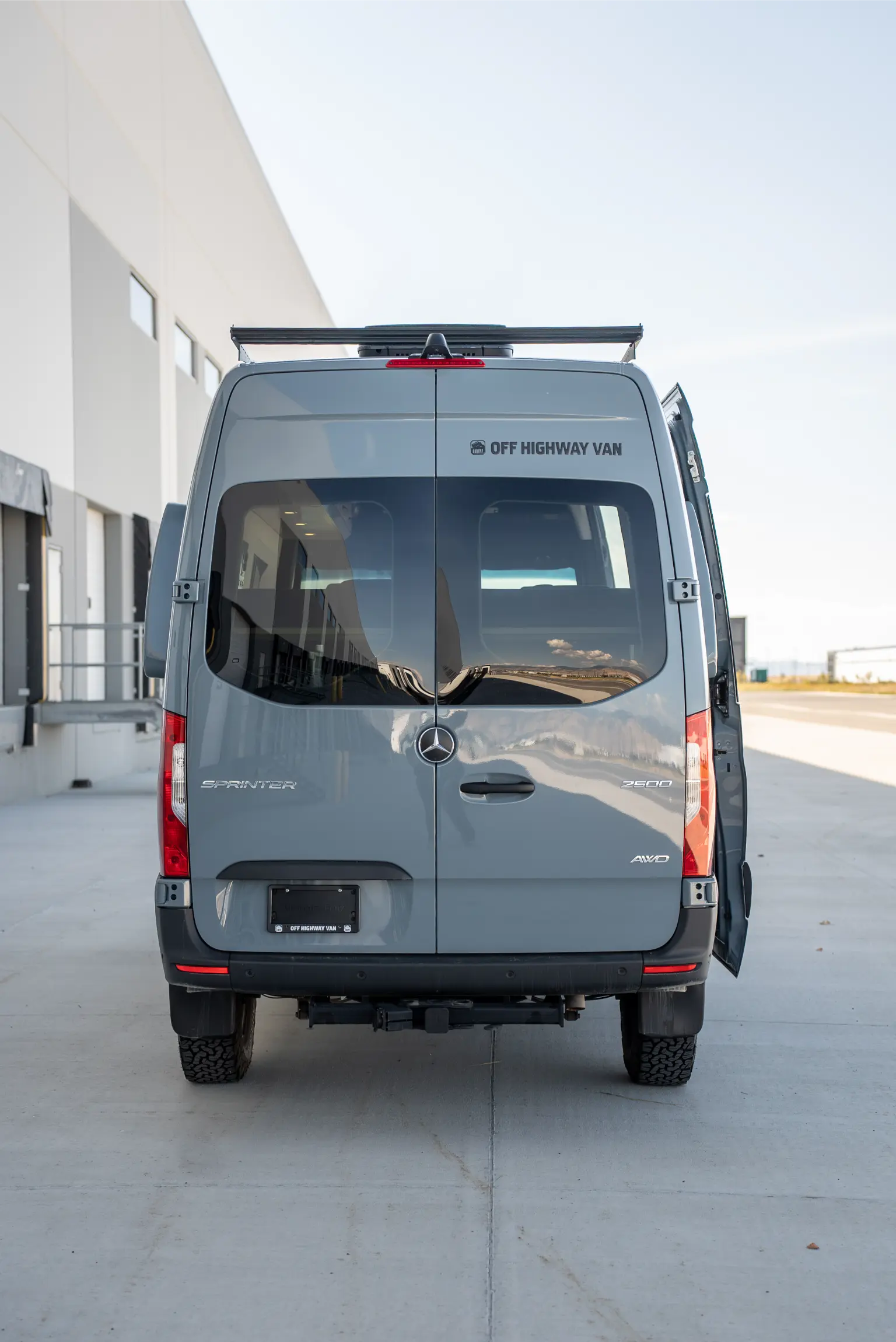 new-2024-mercedes-benz-sprinter-144-ohv-van-for-sale-19