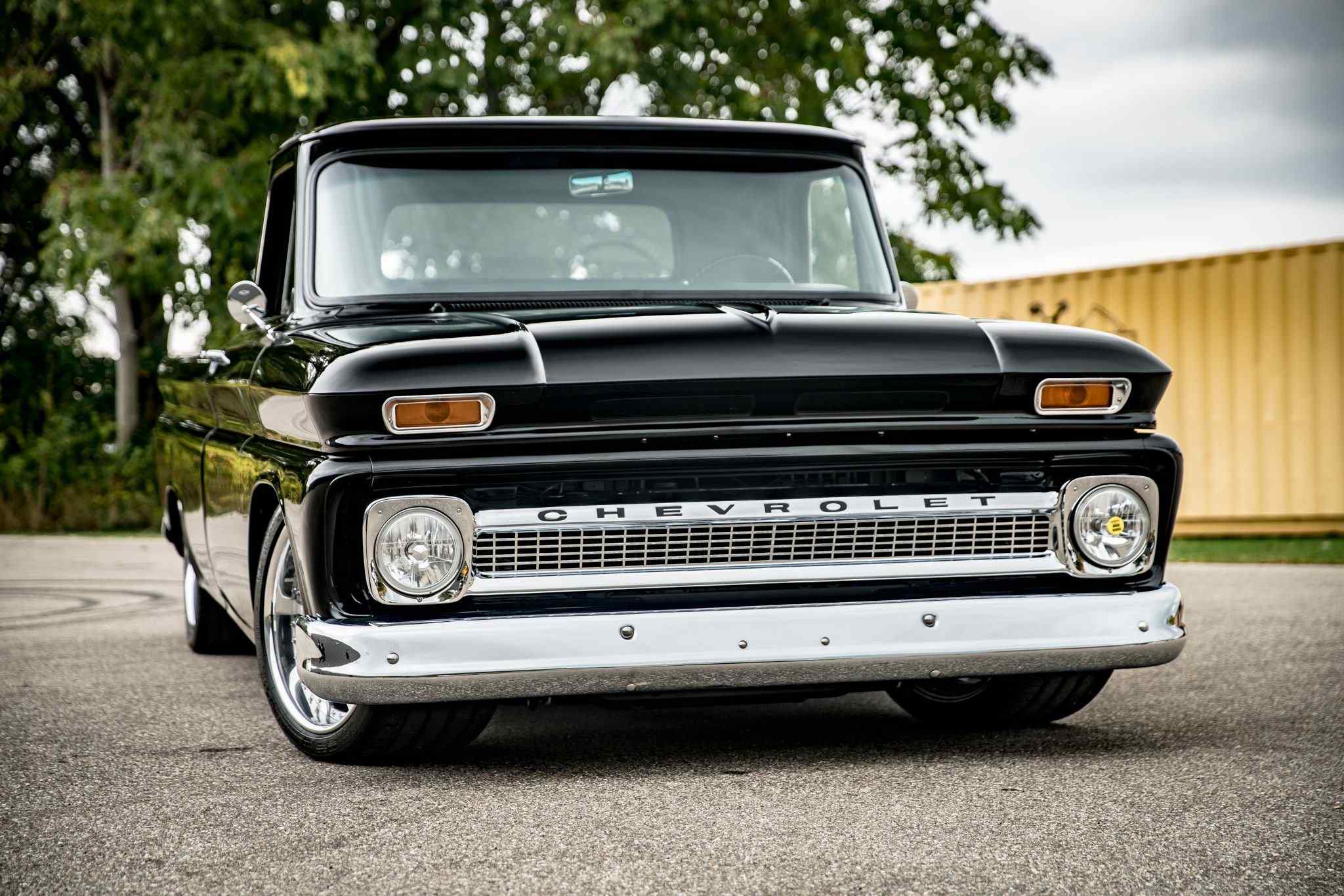 1966-chevrolet-c10-for-sale-02