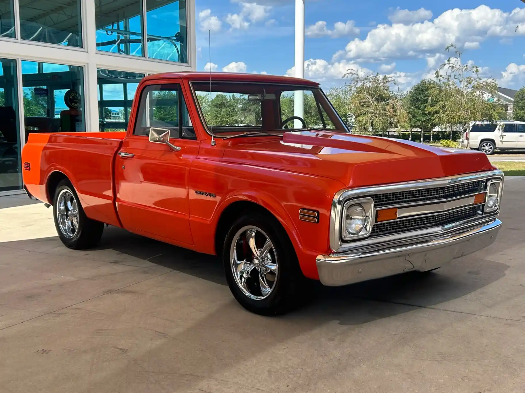 1969-chevrolet-c10-for-sale-08