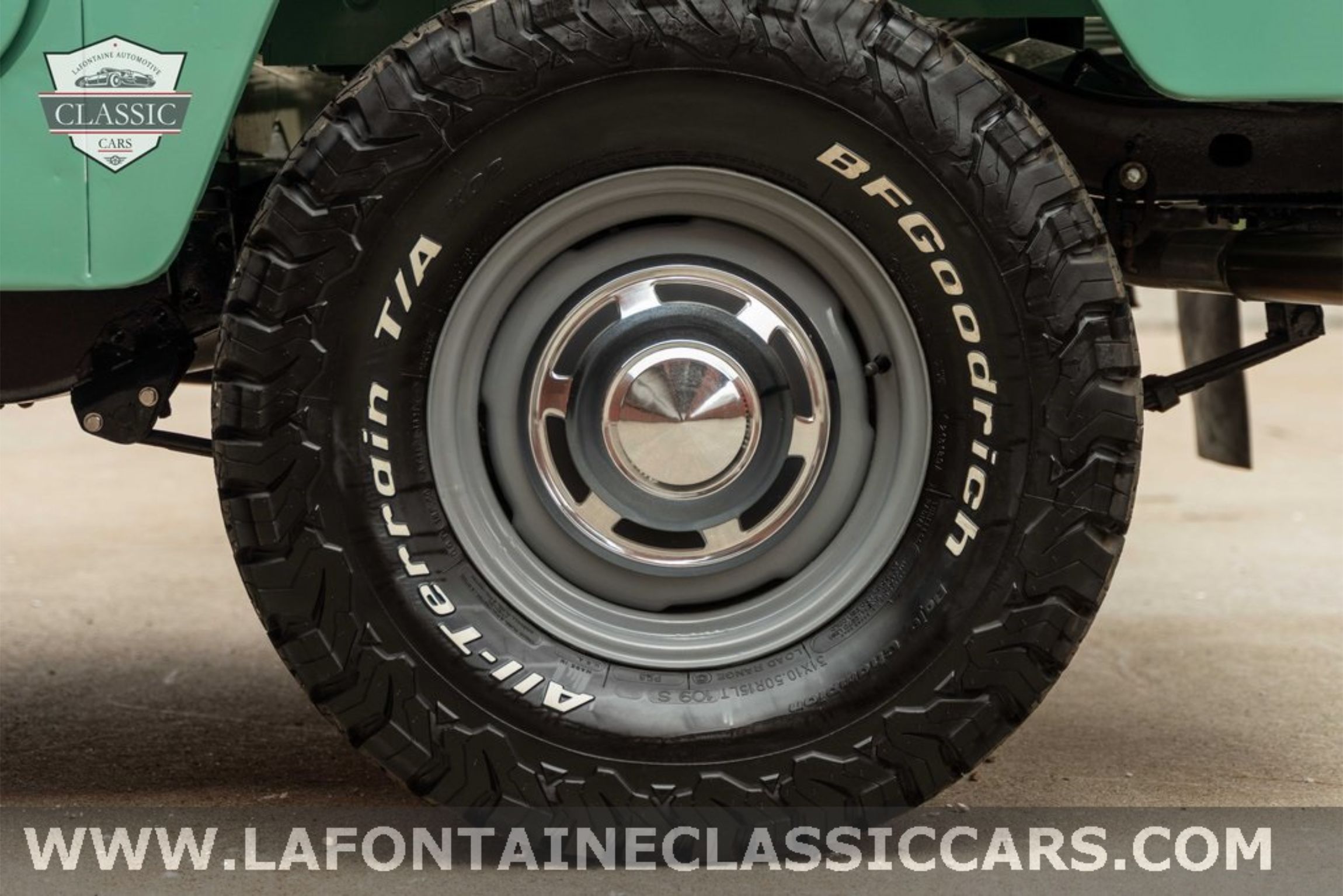 1973-toyota-land-cruiser-fj40-for-sale-30