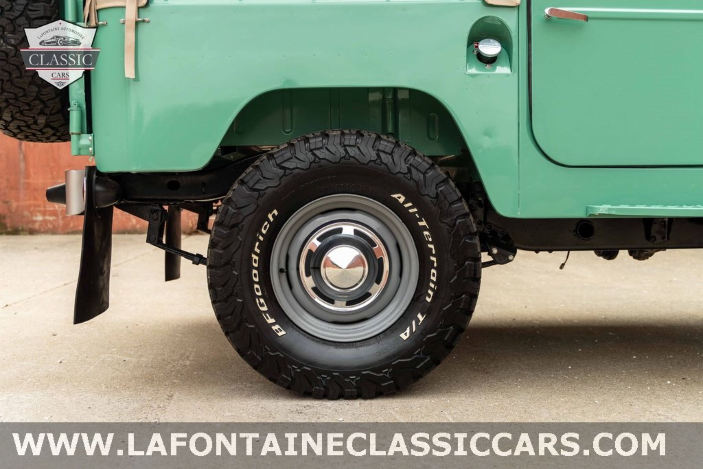 1973-toyota-land-cruiser-fj40-for-sale-35