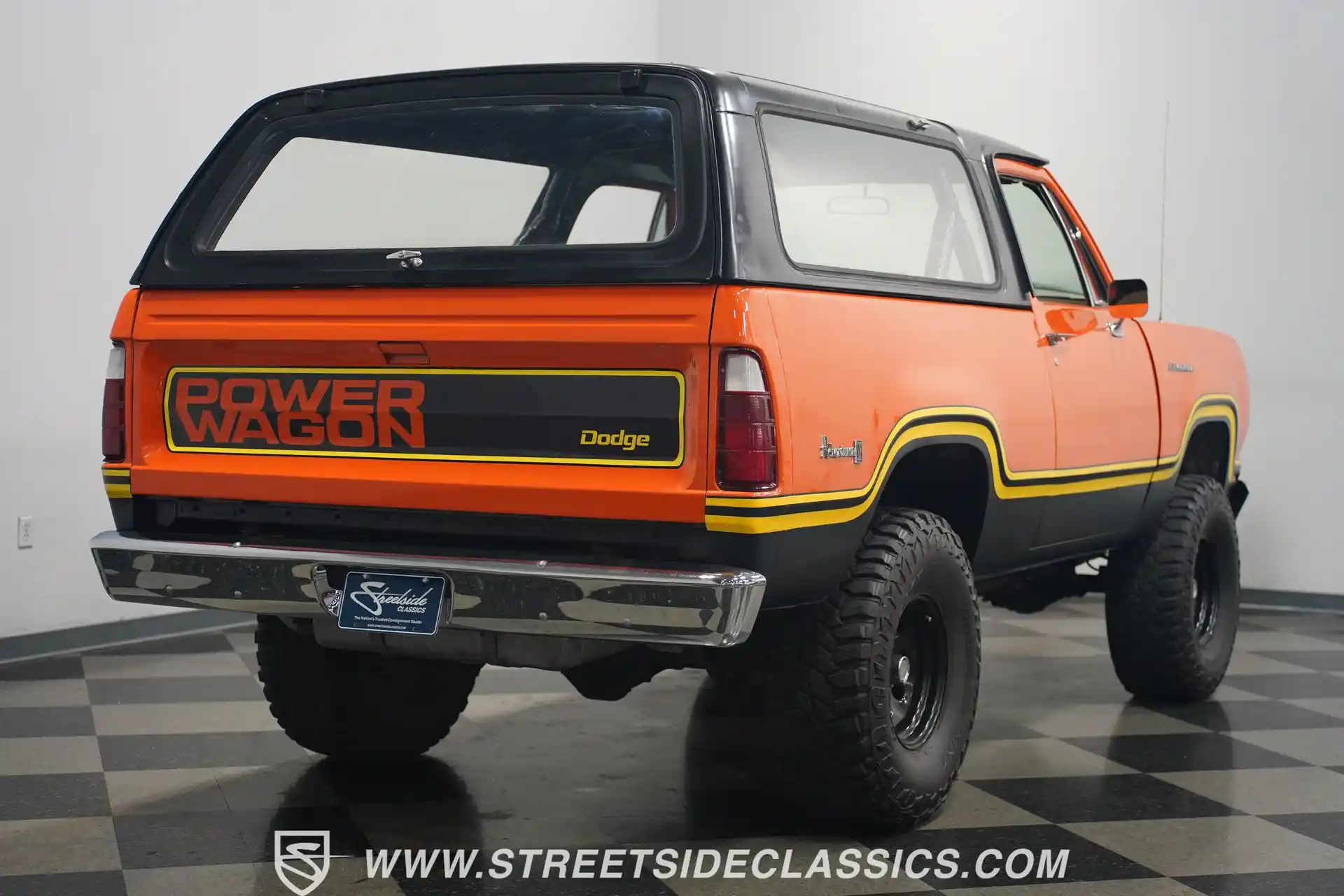 1975-dodge-ramcharger-4x4-for-sale-10