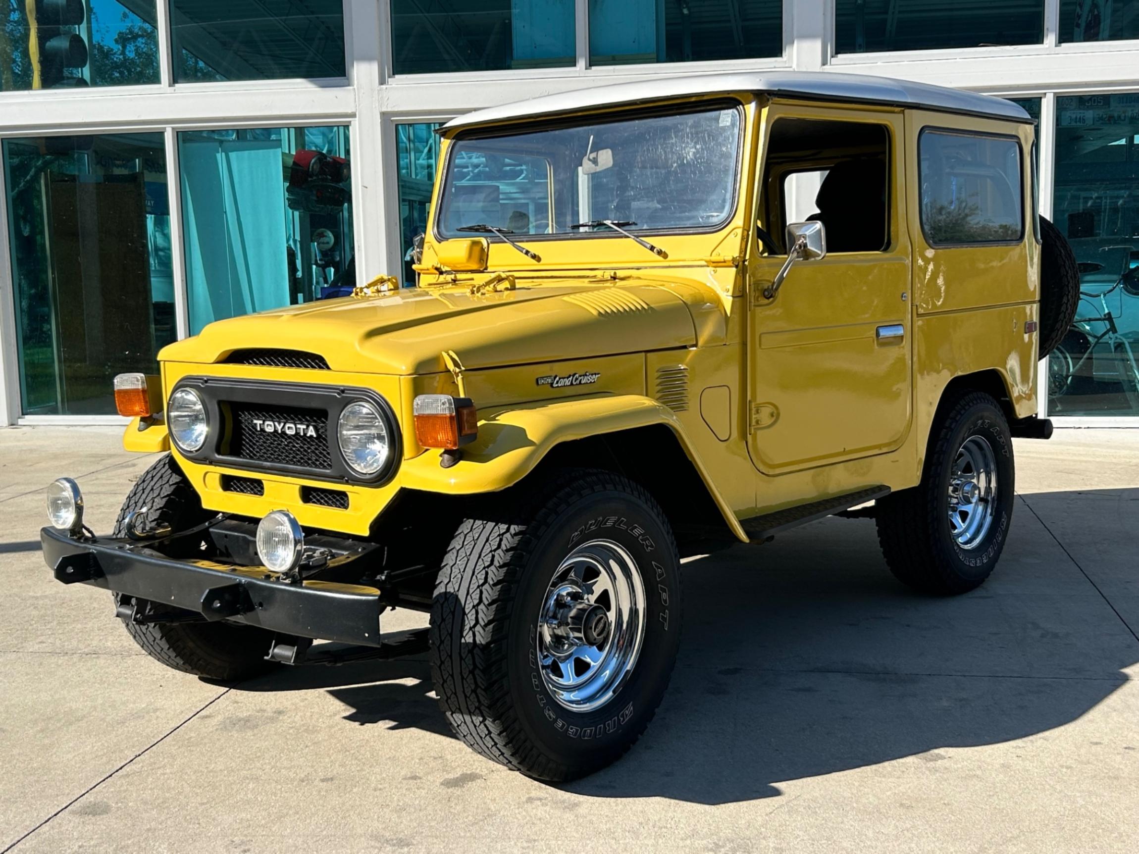 1975-toyota-land-cruiser-fj40-for-sale-20