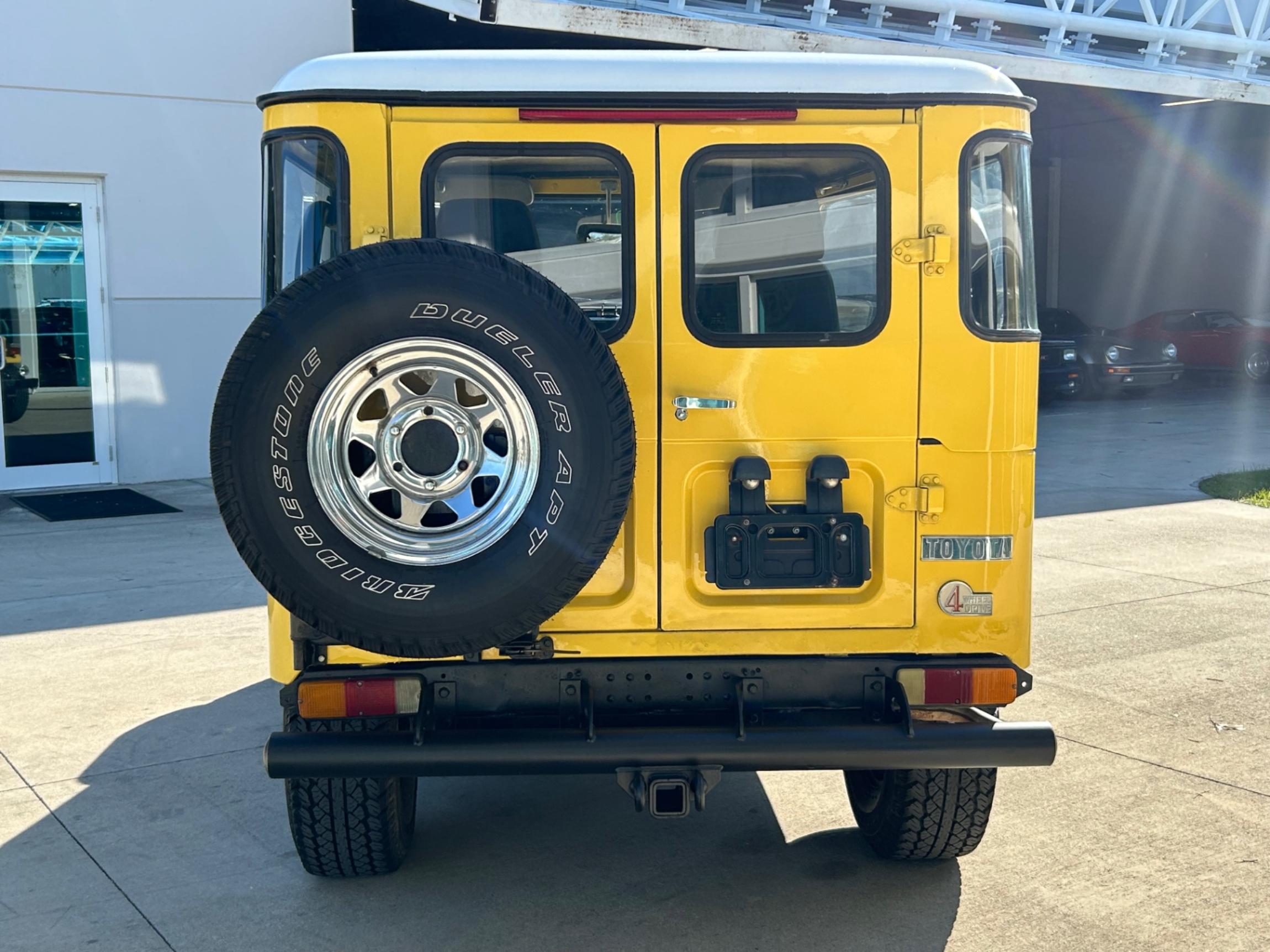 1975-toyota-land-cruiser-fj40-for-sale-24