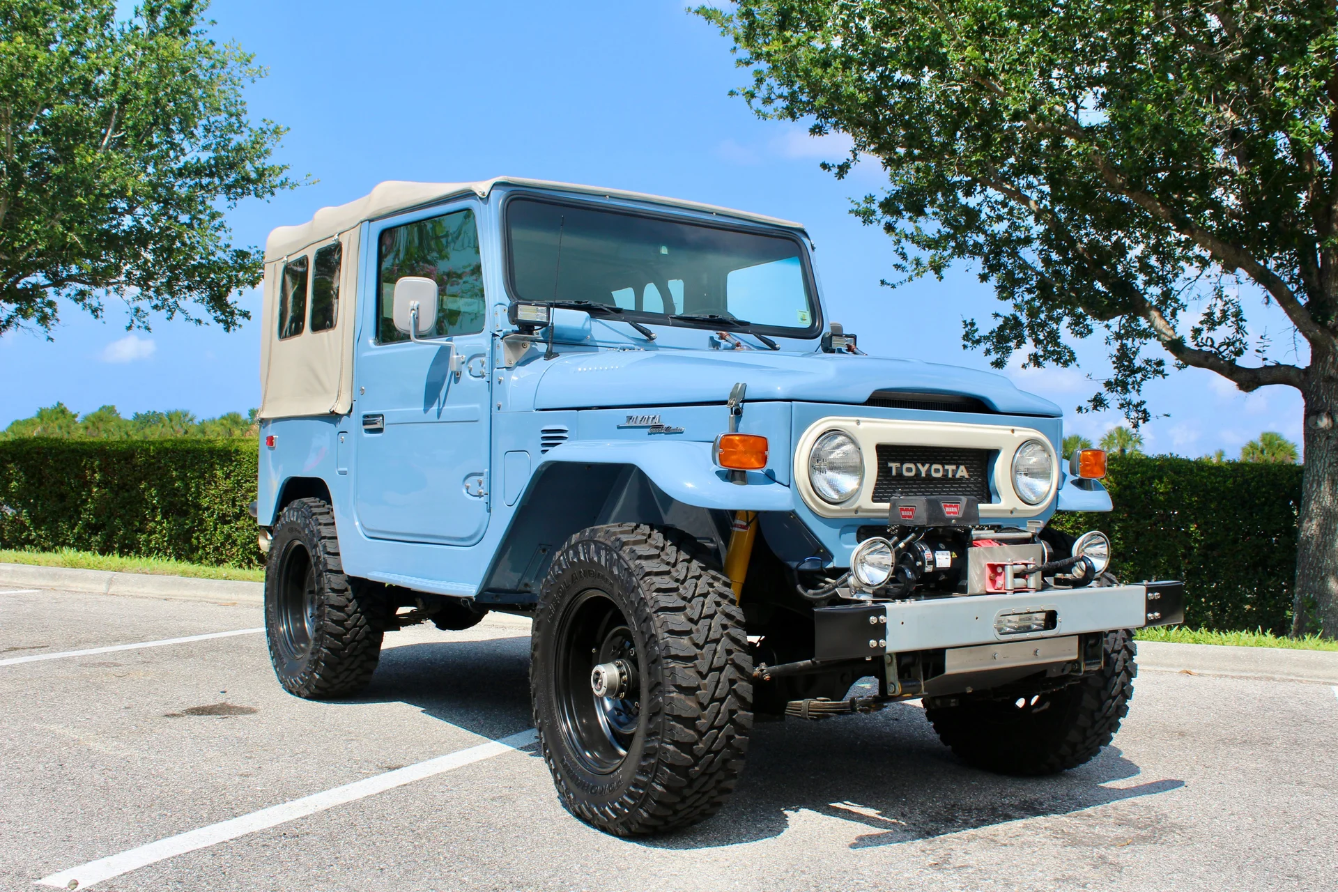 1976-toyota-fj40-landcrusier-for-sale-03