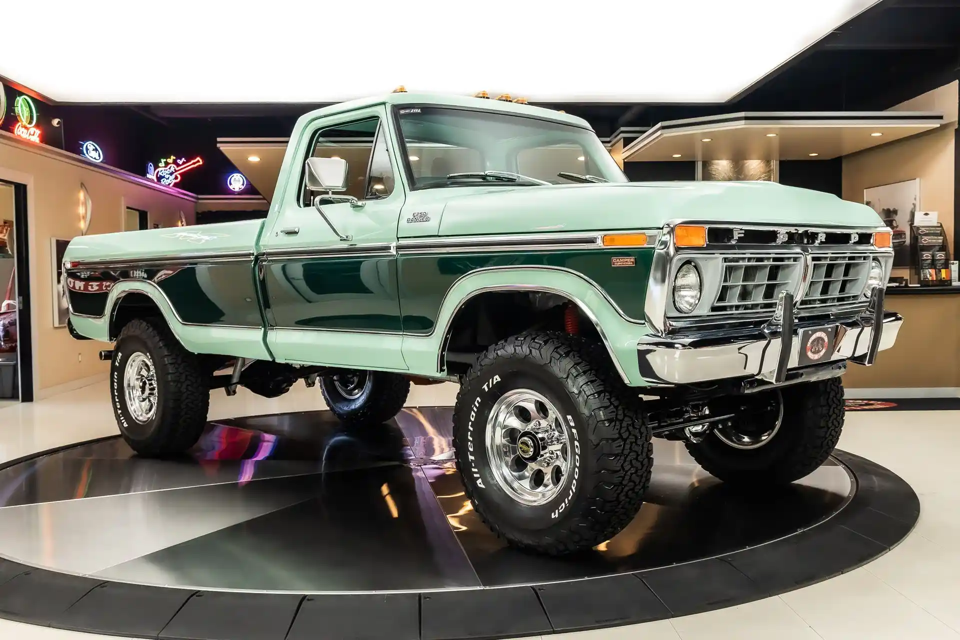 1977-ford-f-250-ranger-4x4-pickup-for-sale-09