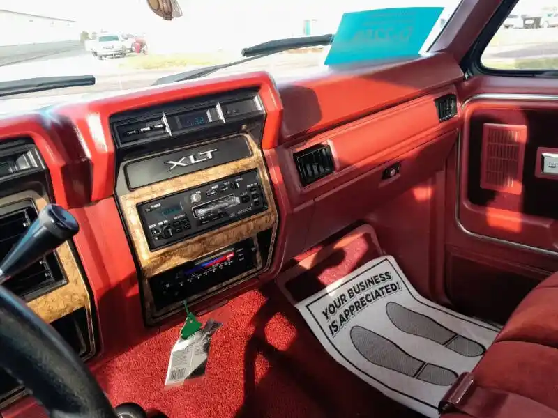 1986-ford-f150-for-sale-03