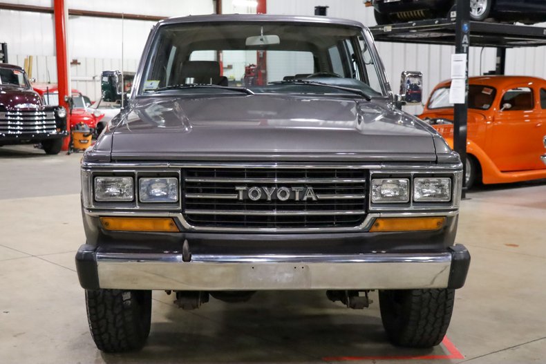 1988-toyota-land-cruiser-fj-62 (4)