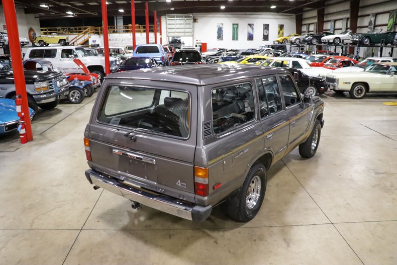 1988-toyota-land-cruiser-fj-62 (6)