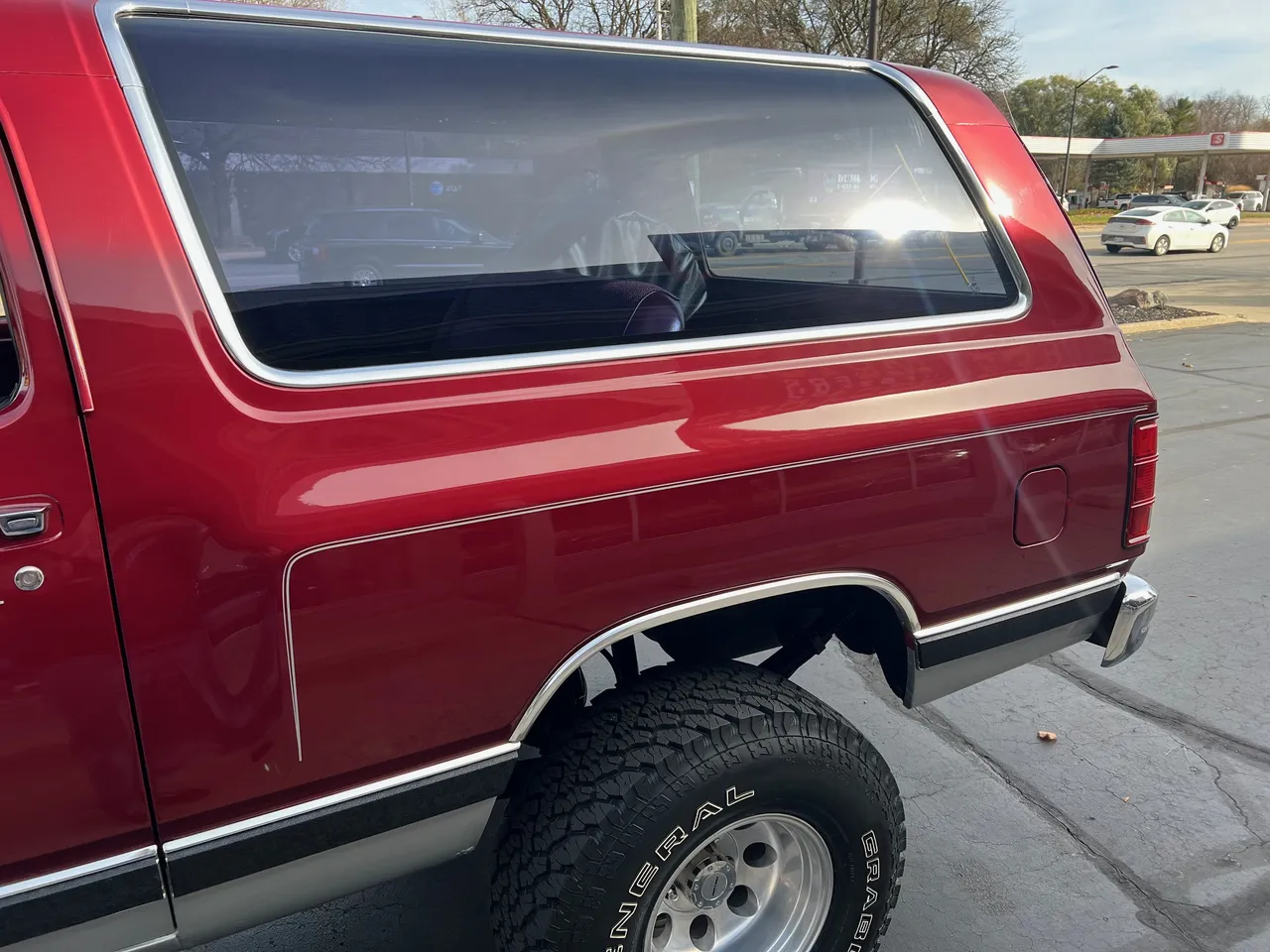 1989-dodge-ramcharger-23534_w1280for-sale-18