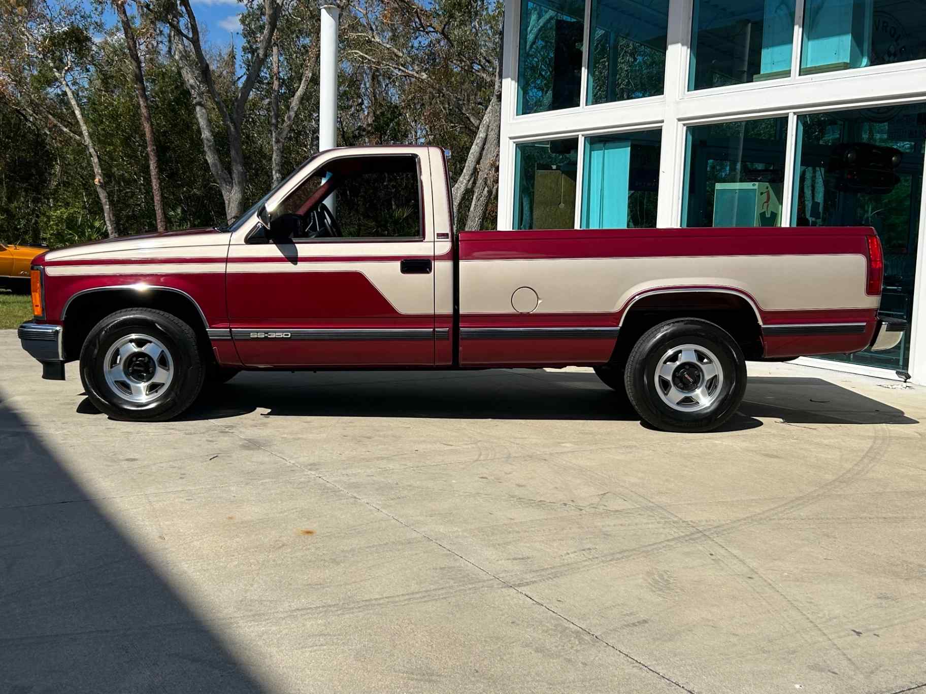 1989-gmc-sierra-sante-fe-dition-for-sale-15