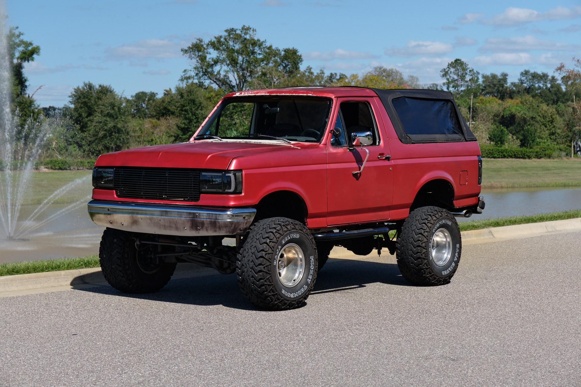 1990-ford-bronco-for-sale-01