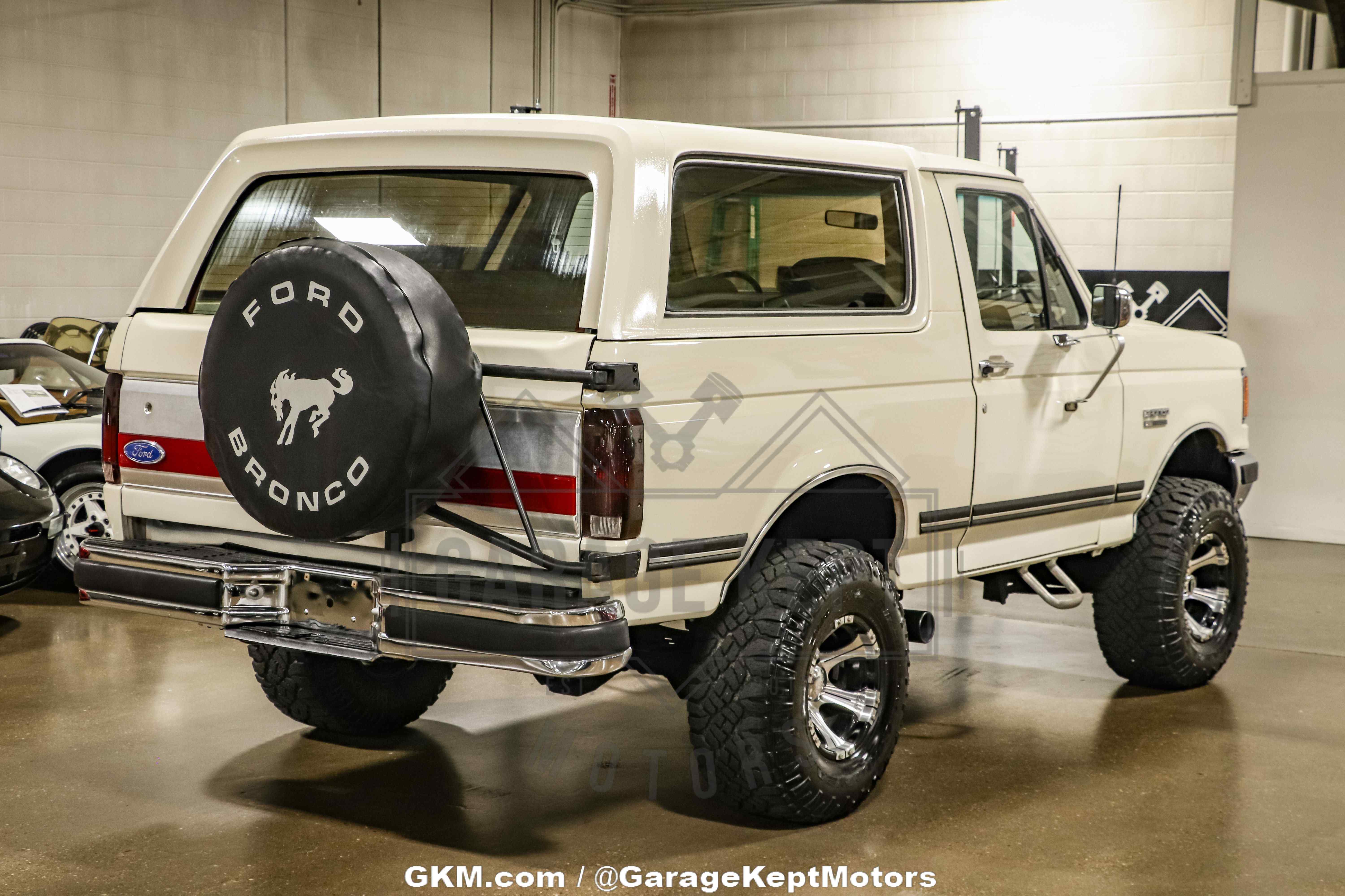 1990-ford-bronco-xlt-for-sale-10