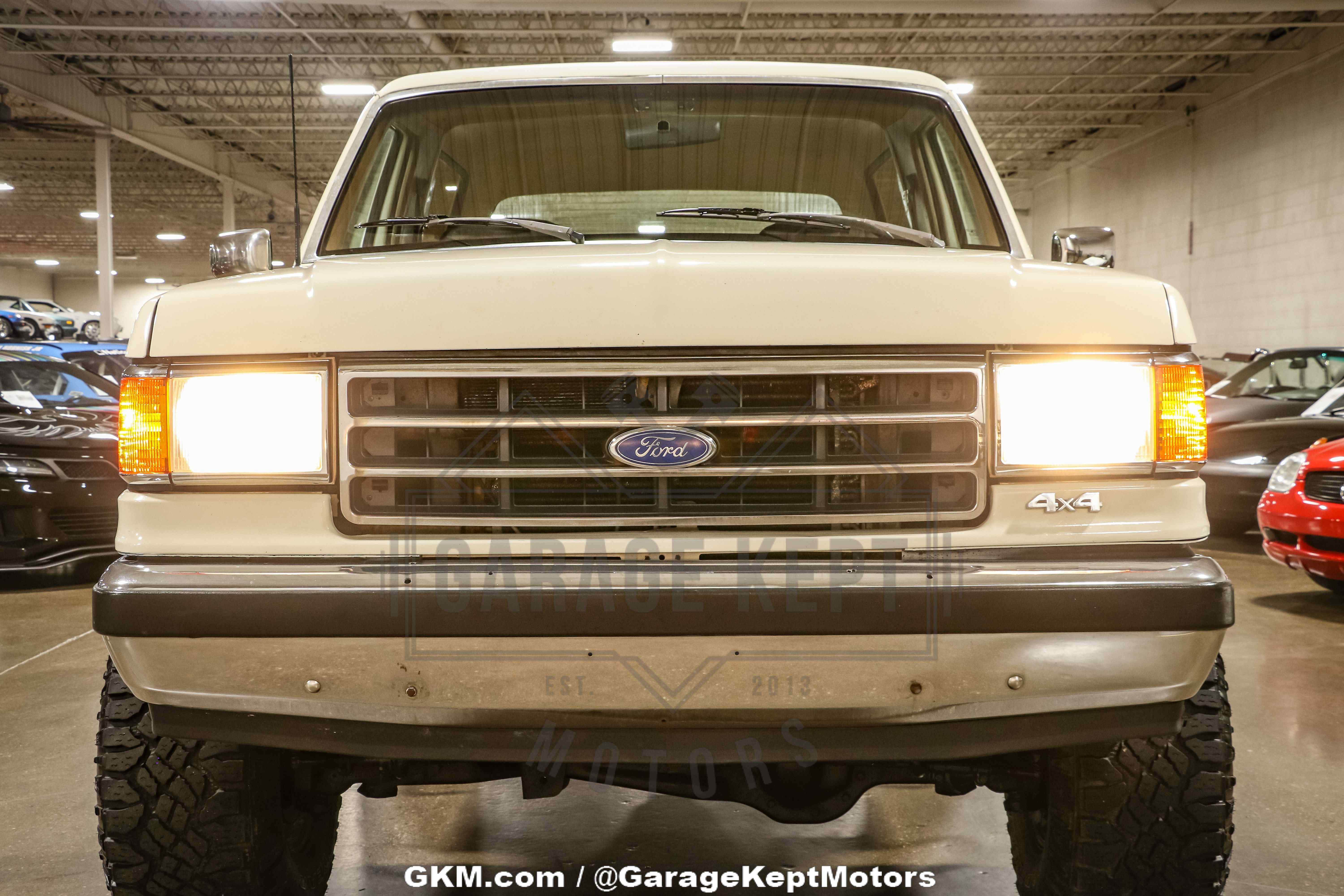 1990-ford-bronco-xlt-for-sale-14