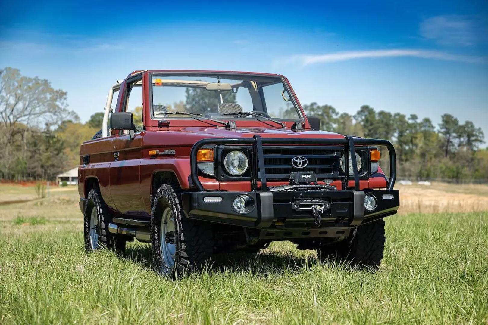 1992 TOYOTA LAND CRUISER HDJ73-05