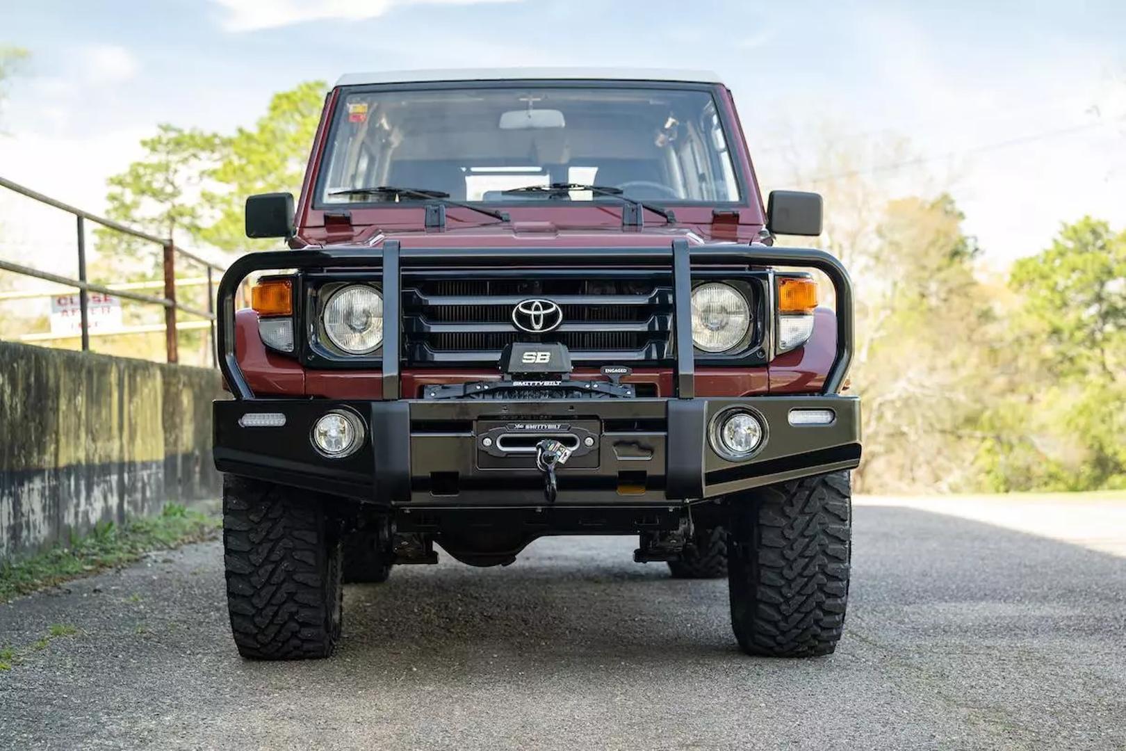 1992 TOYOTA LAND CRUISER HDJ73-27