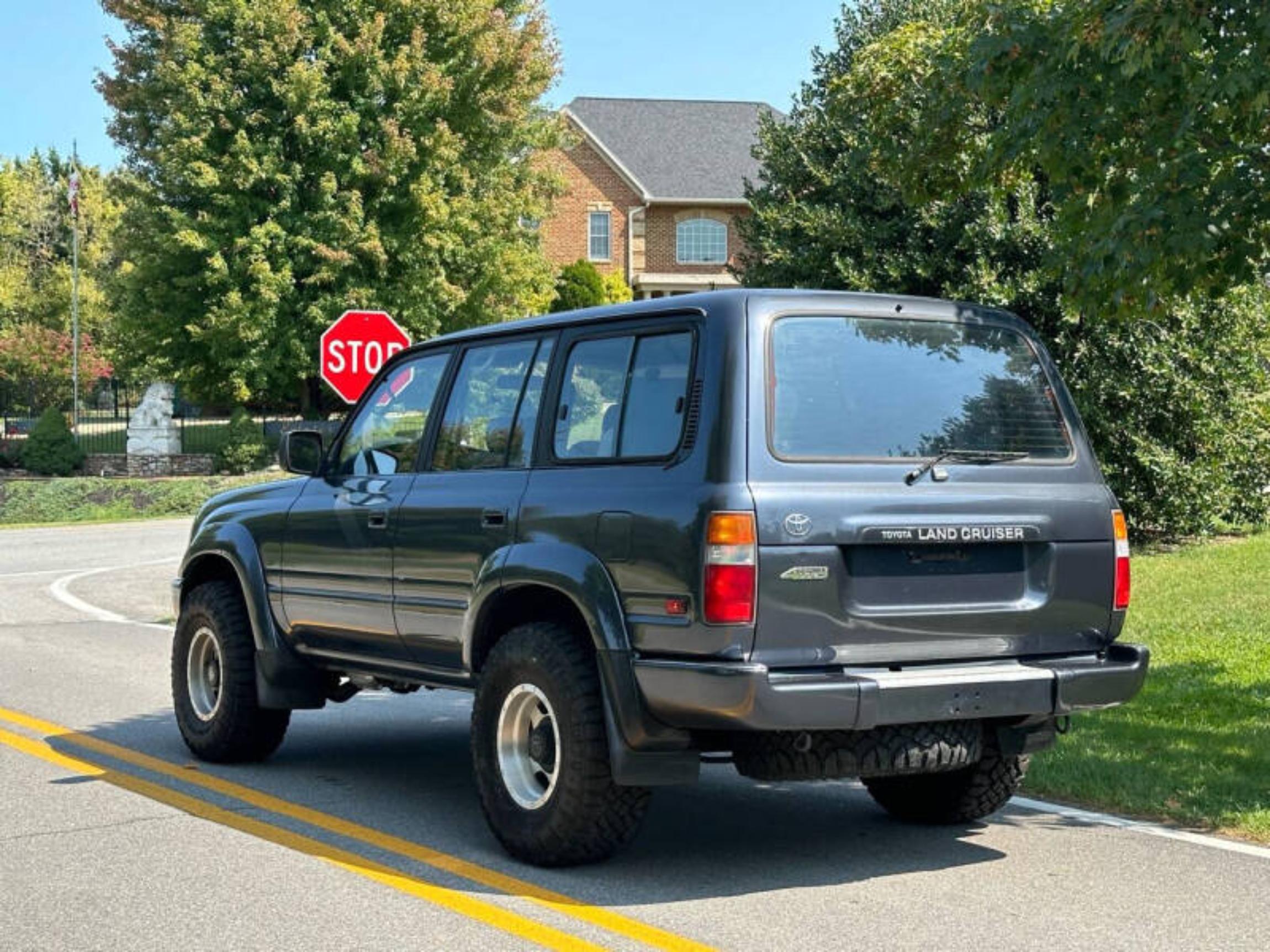 1992-toyota-land-cruiser-base-awd-4dr-suv-for-sale-06