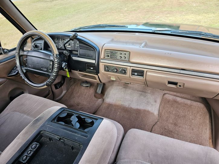 1995-ford-f-150-xlt-swb-10