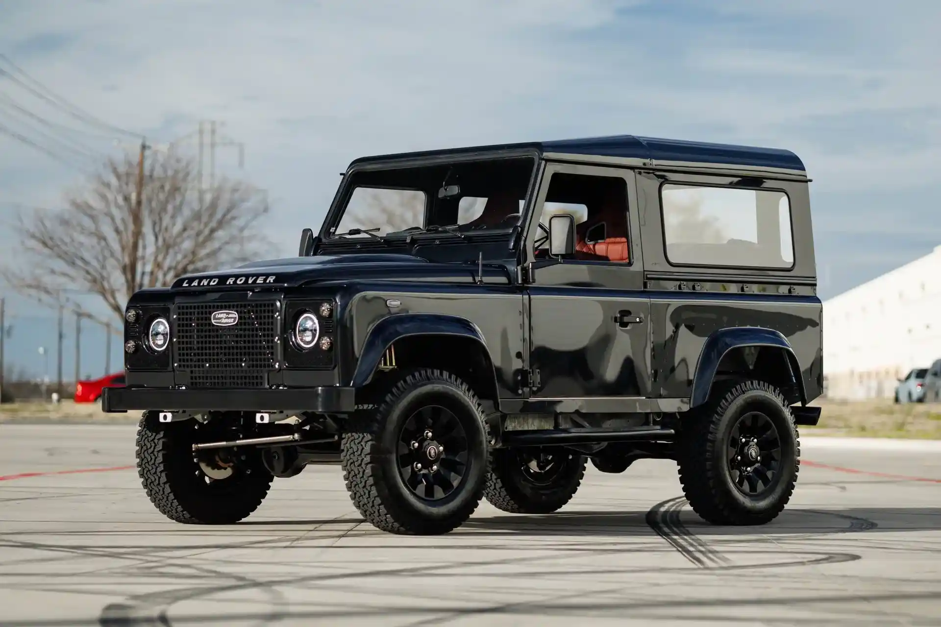 1995-land-rover-defender-90-earth-motorcars-for-sale-01