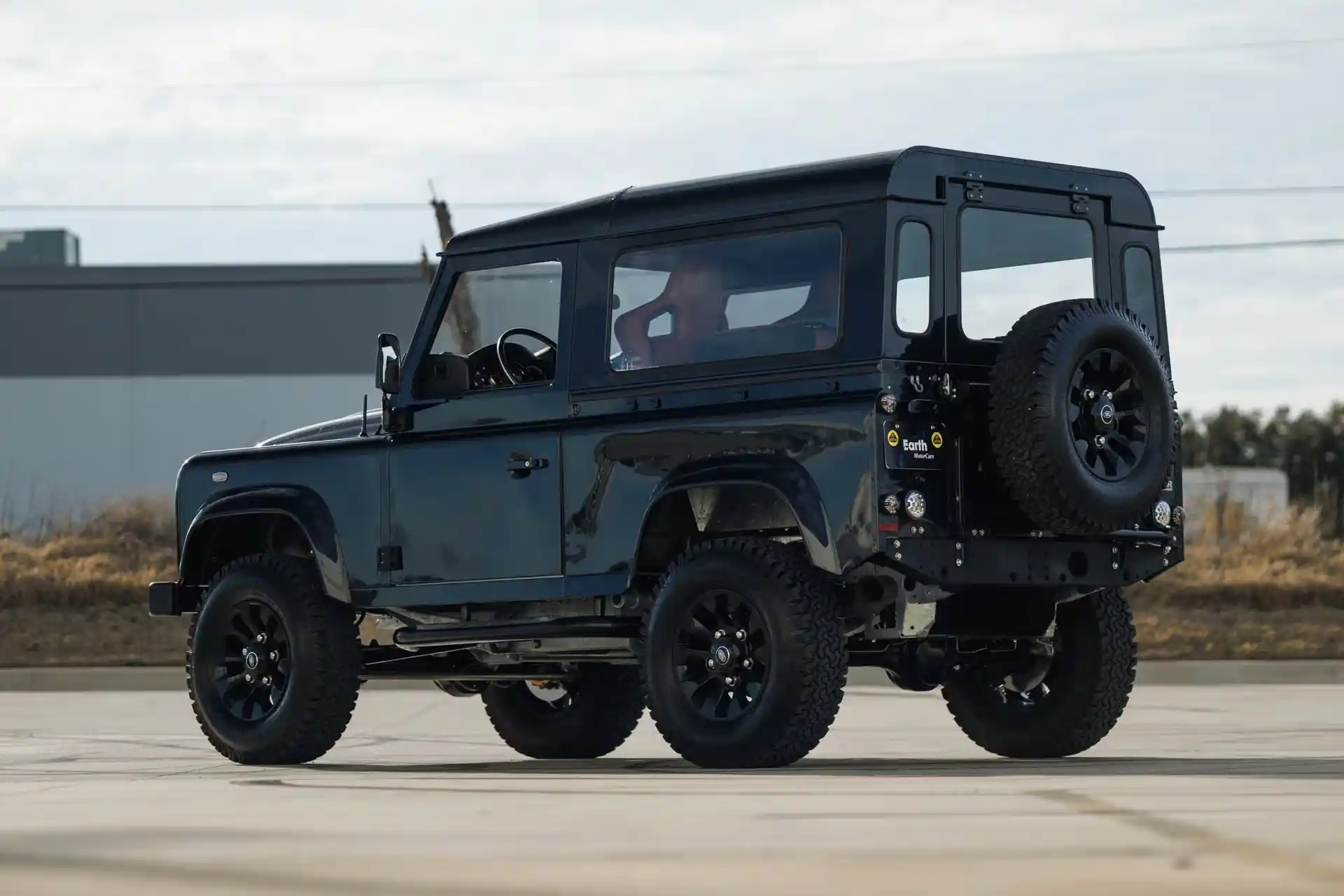 1995-land-rover-defender-90-earth-motorcars-for-sale-06