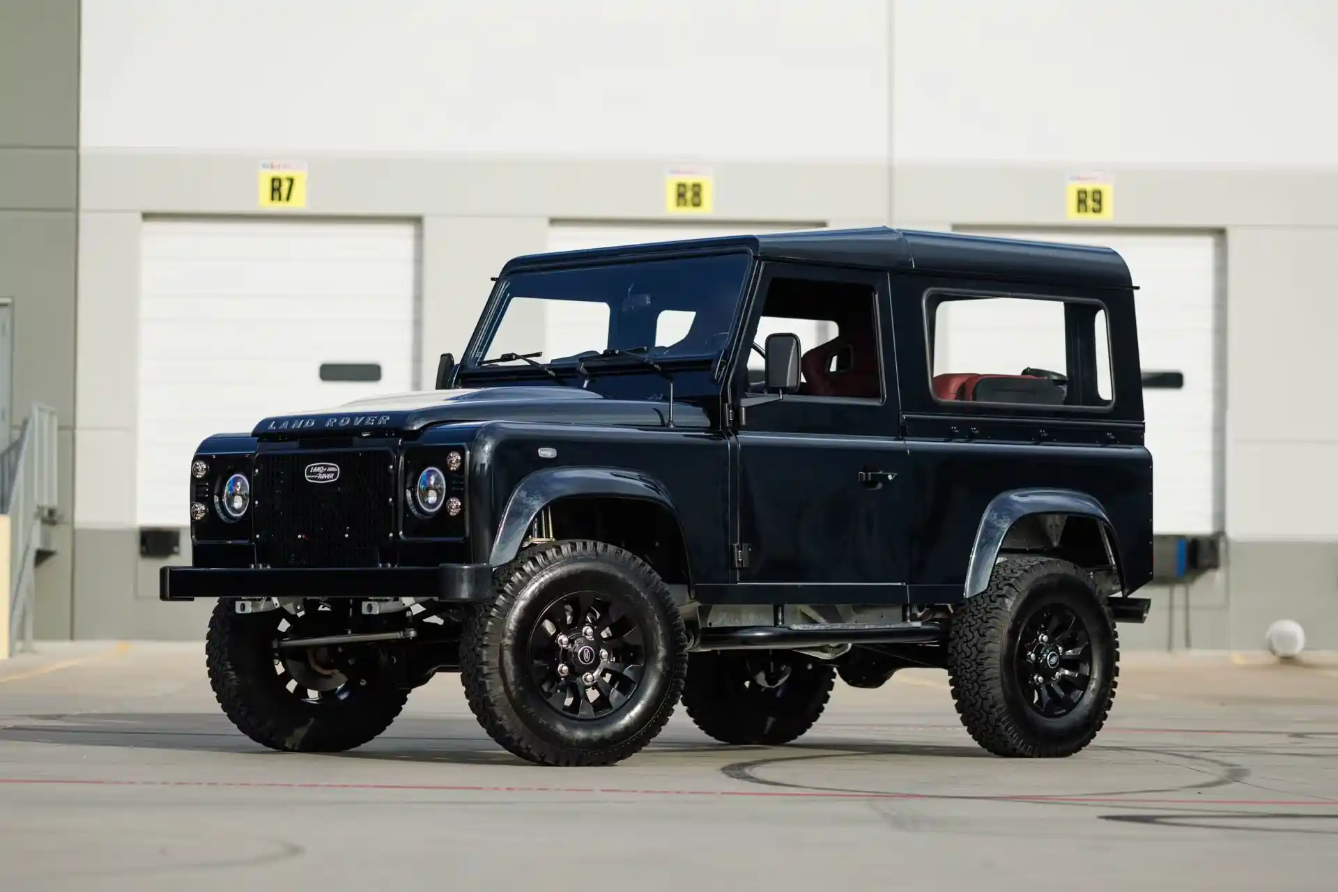 1995-land-rover-defender-90-earth-motorcars-for-sale-10