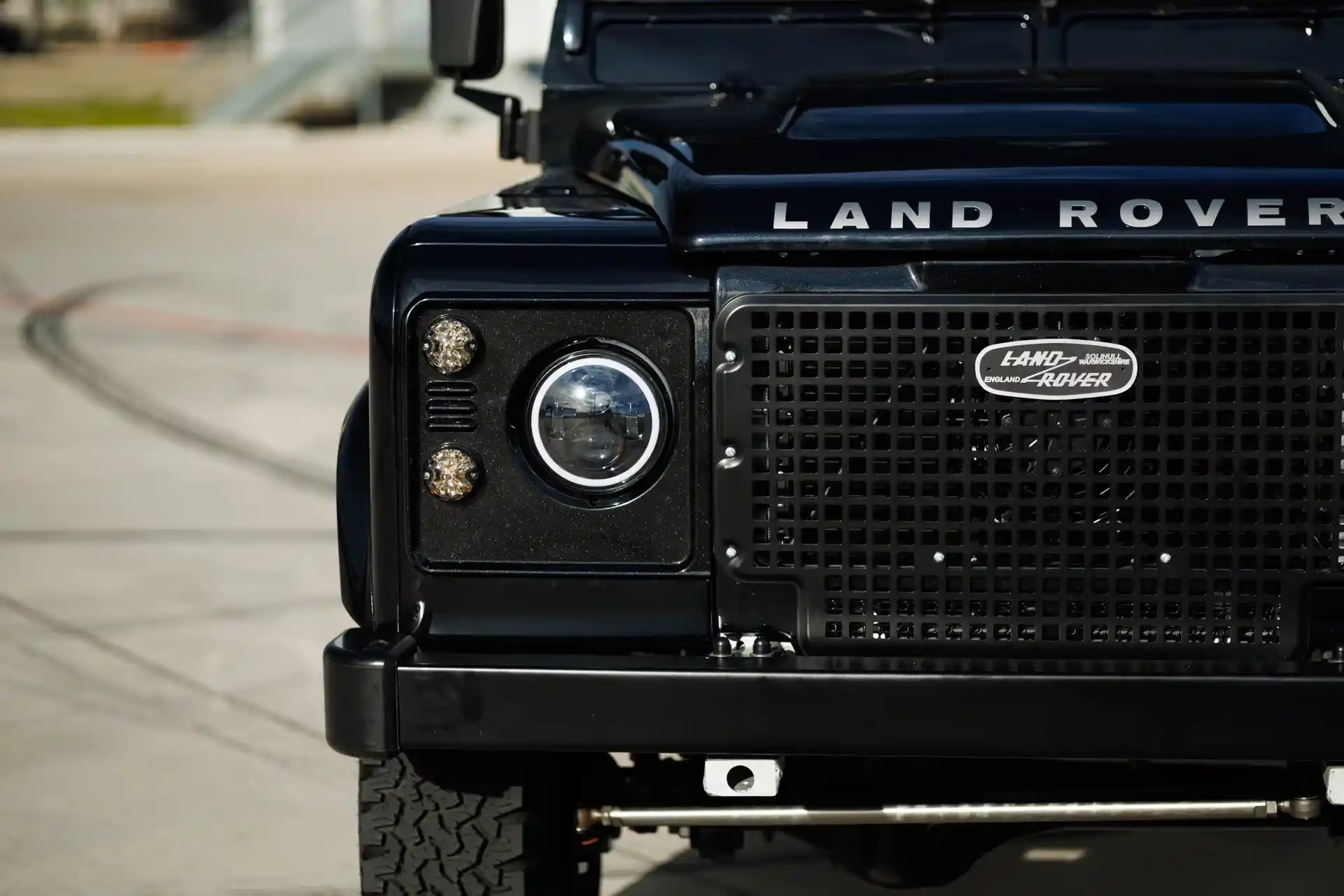 1995-land-rover-defender-90-earth-motorcars-for-sale-13