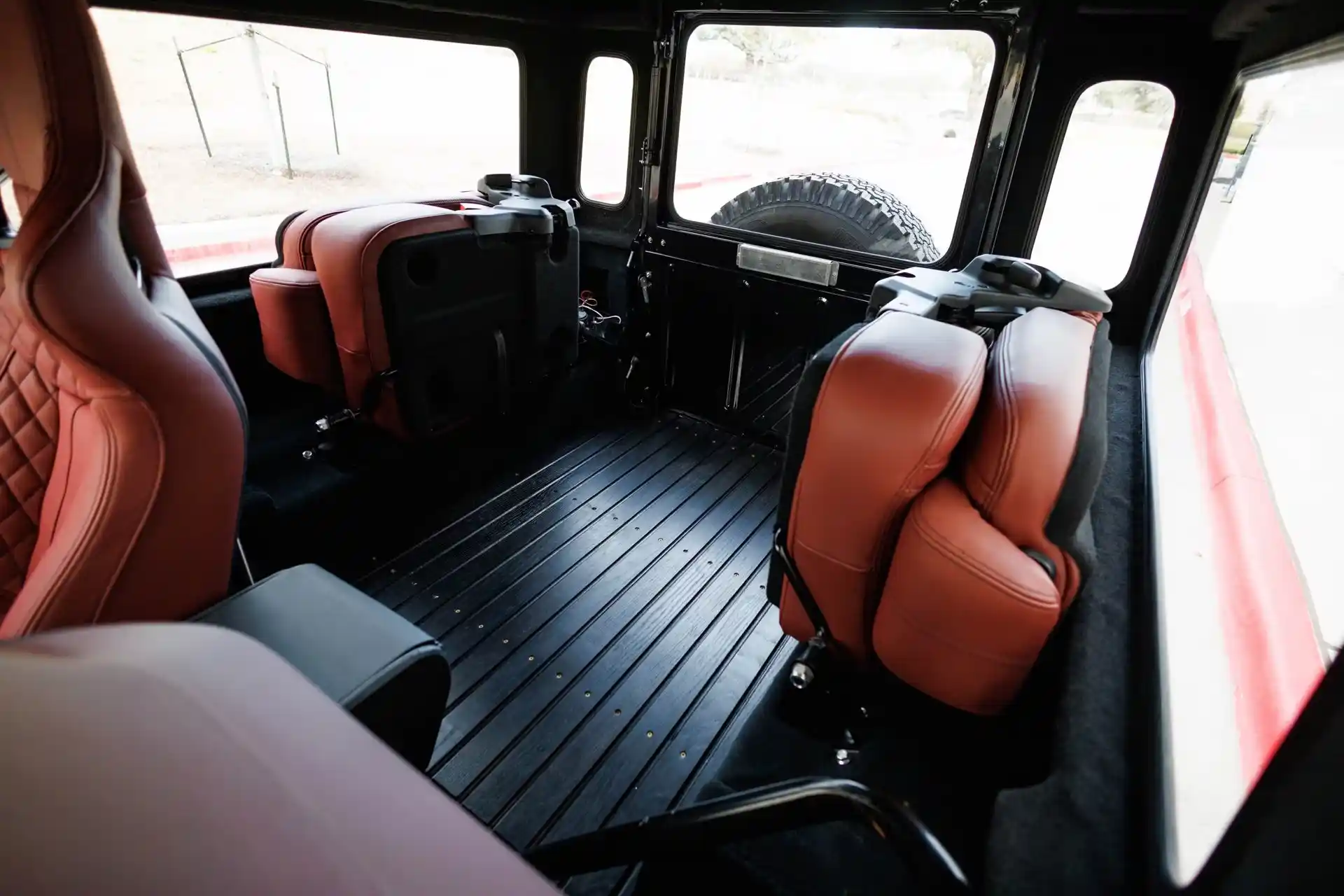 1995-land-rover-defender-90-earth-motorcars-for-sale-21