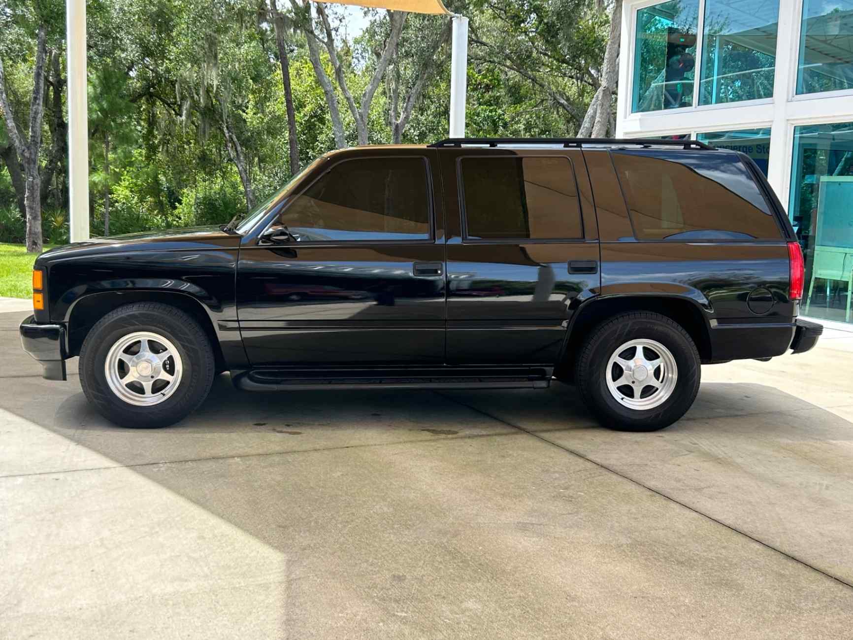 1996-gmc-suburban-for-sale-19