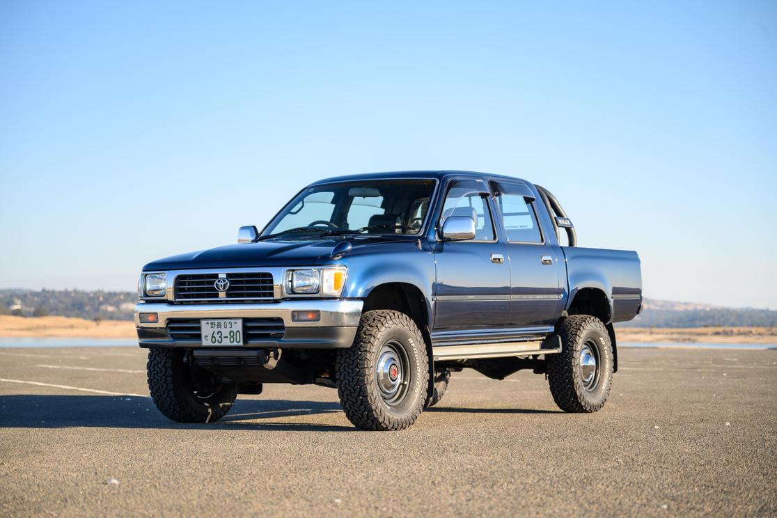 1996-toyota-hilux-ssr-17