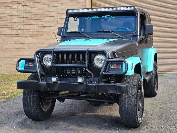 1998-jeep-wrangler-sahara-hope-mills-nc-for-sale-01