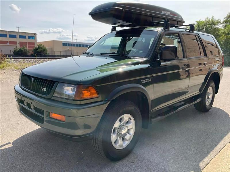 1998-mitsubishi-montero-sport-ls-01