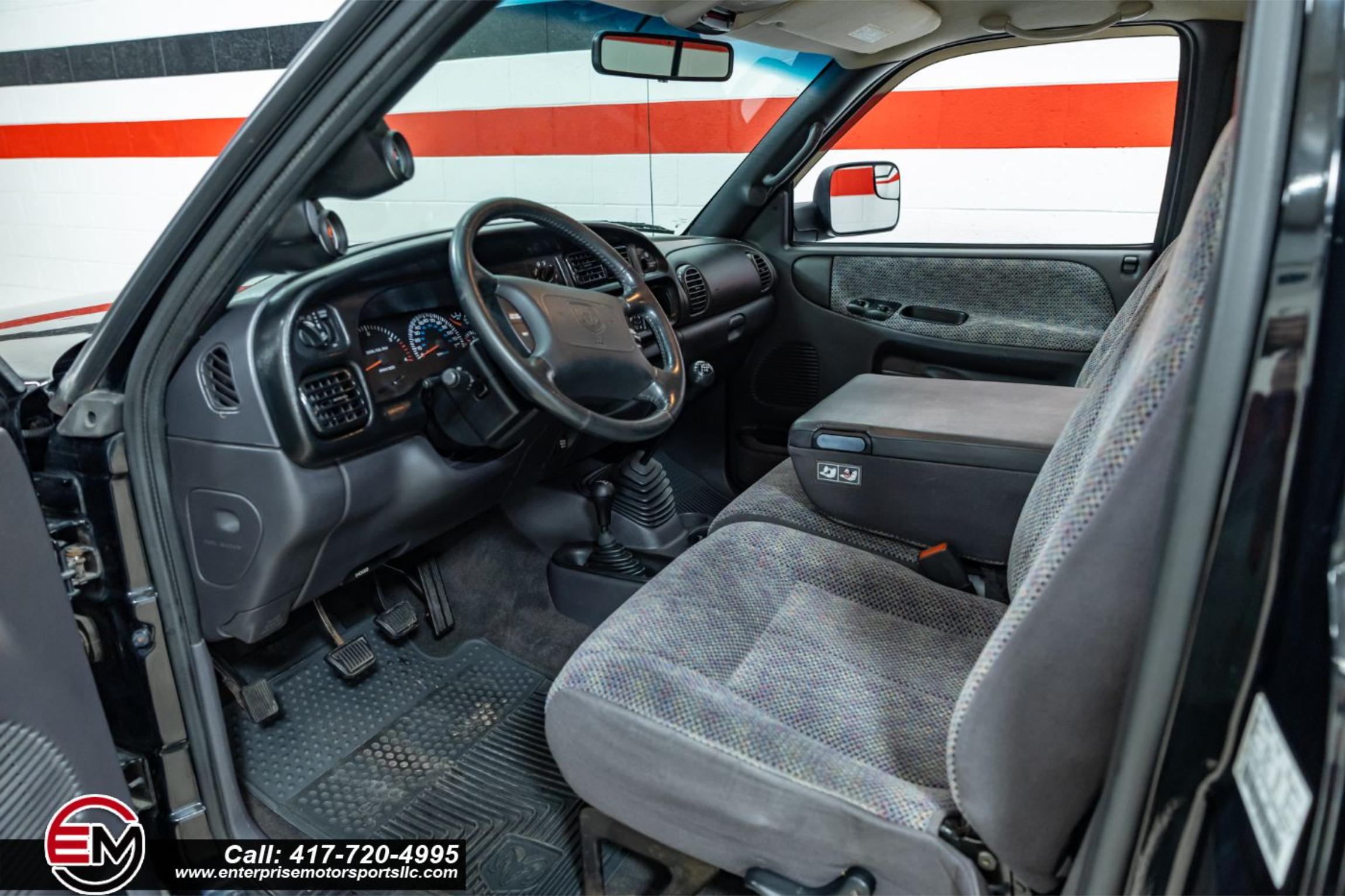 2001-Dodge-Ram-2500-for-sale-25